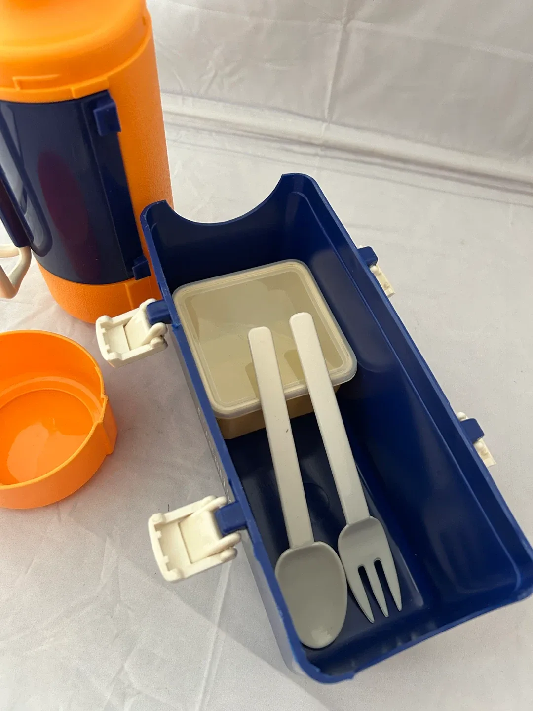 Lunchbox set image indicator(5)