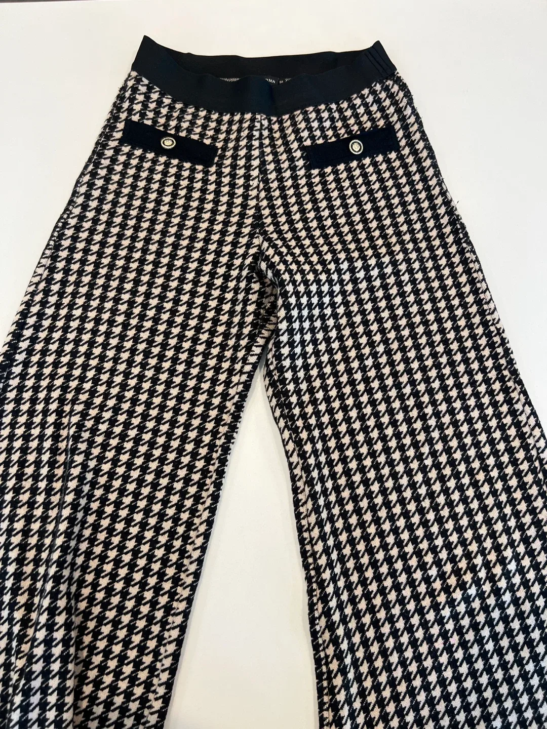 Houndstooth Knit Flare Pants thumbnail