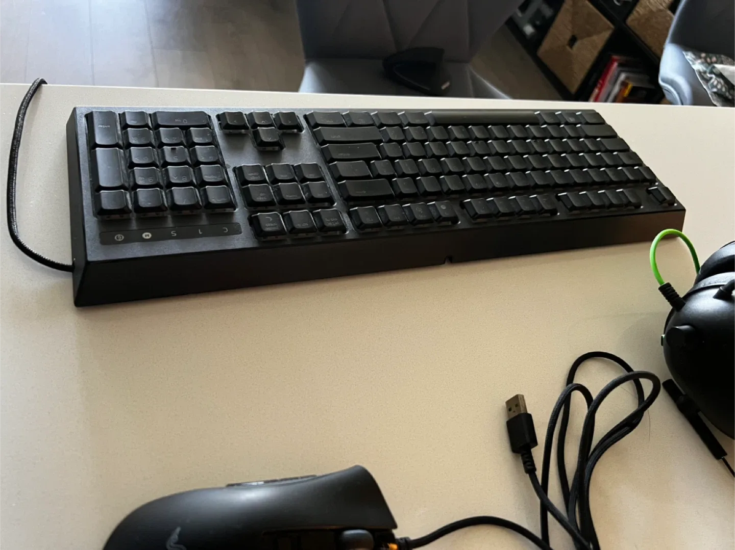 Razer Black Keyboard, Mouse, Headset Set image indicator(2)