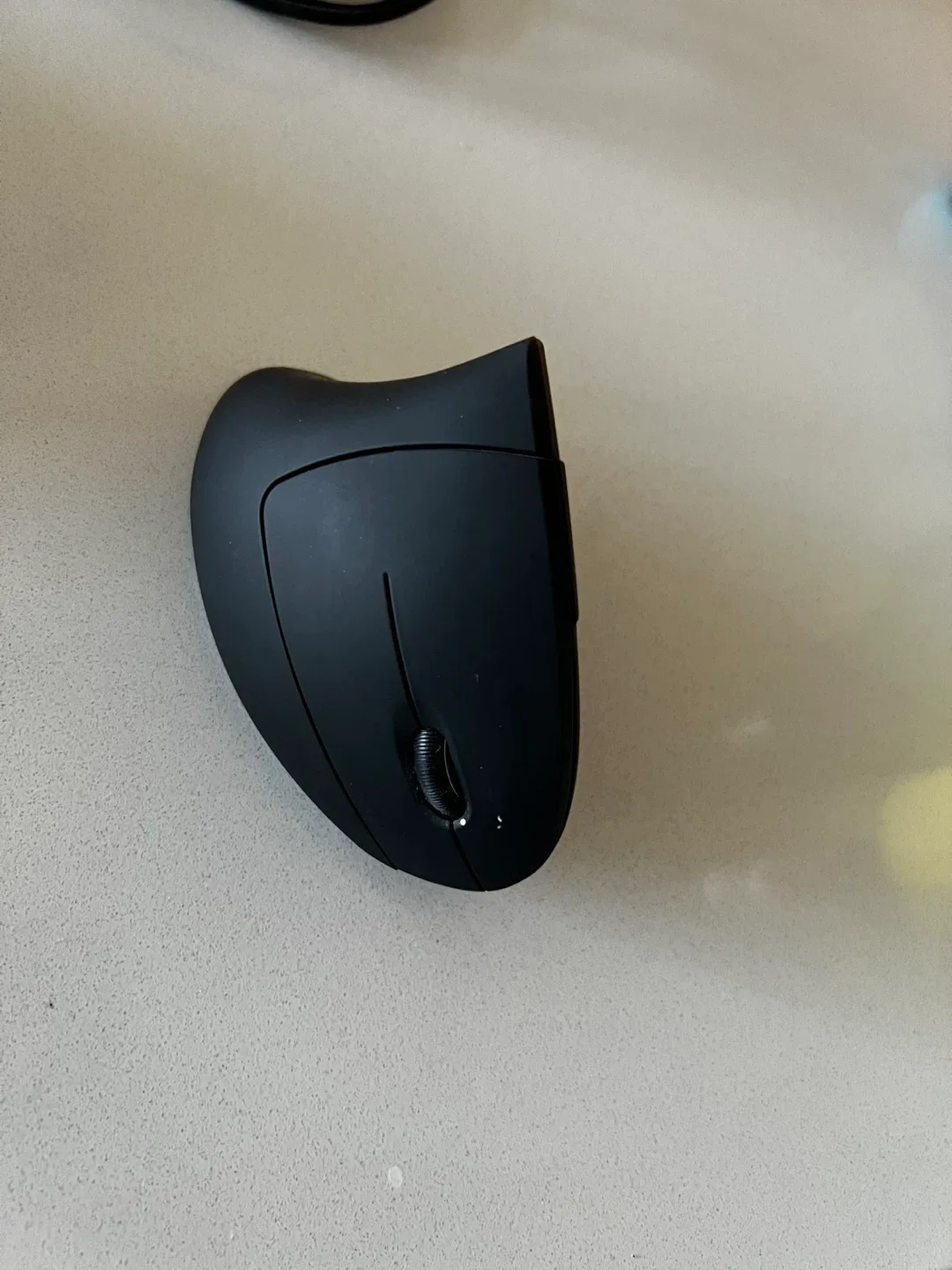 Anker Ergonomic Vertical Mouse - Black image indicator(3)