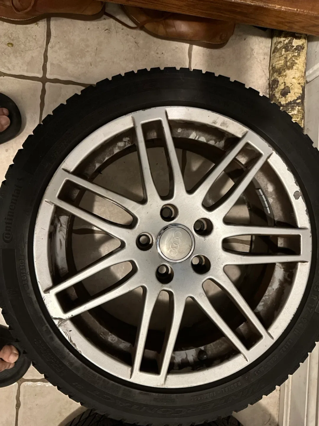 Audi rims with Continental tires - 225/45 R17 image indicator(2)