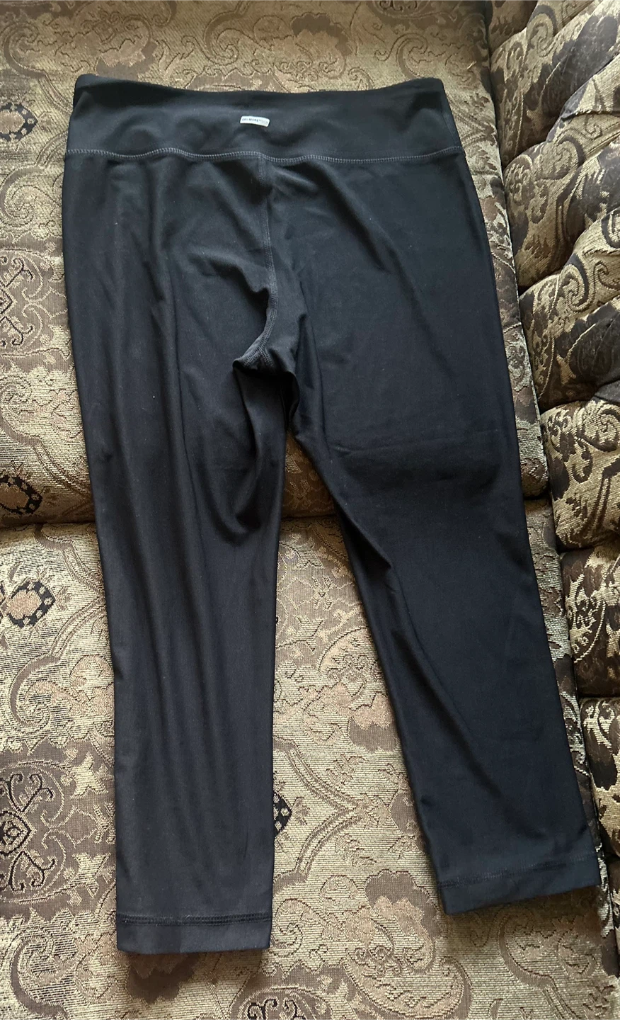 Athletic Works Black Capri Leggings - Size M - photo 2