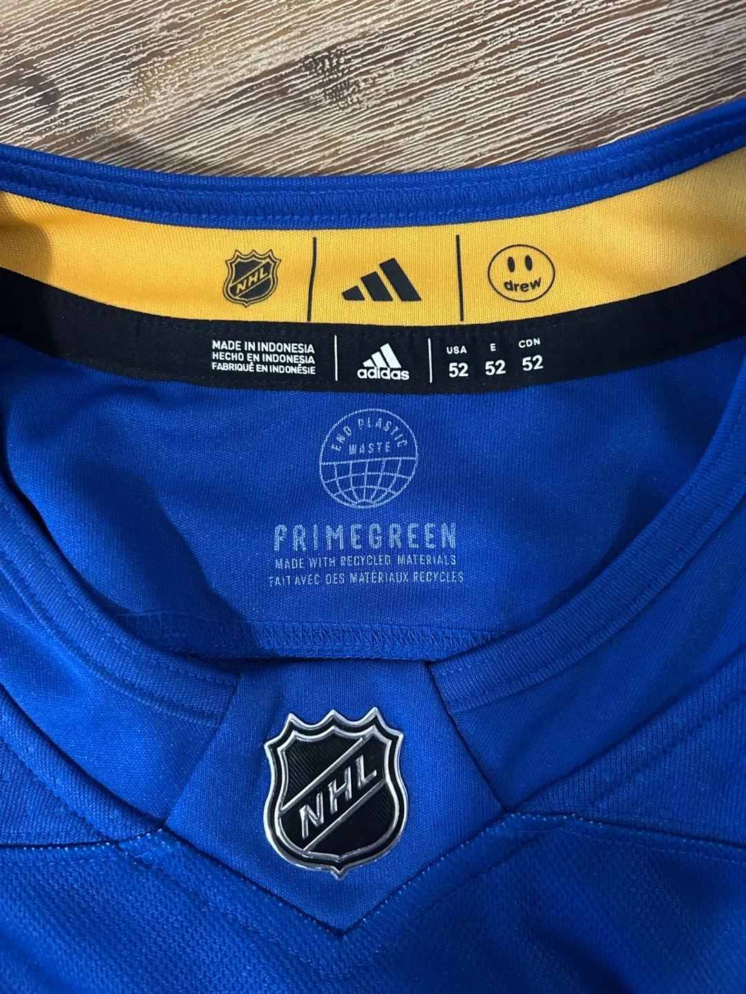 Adidas NHL All-Star Jersey Size 52 image indicator(3)