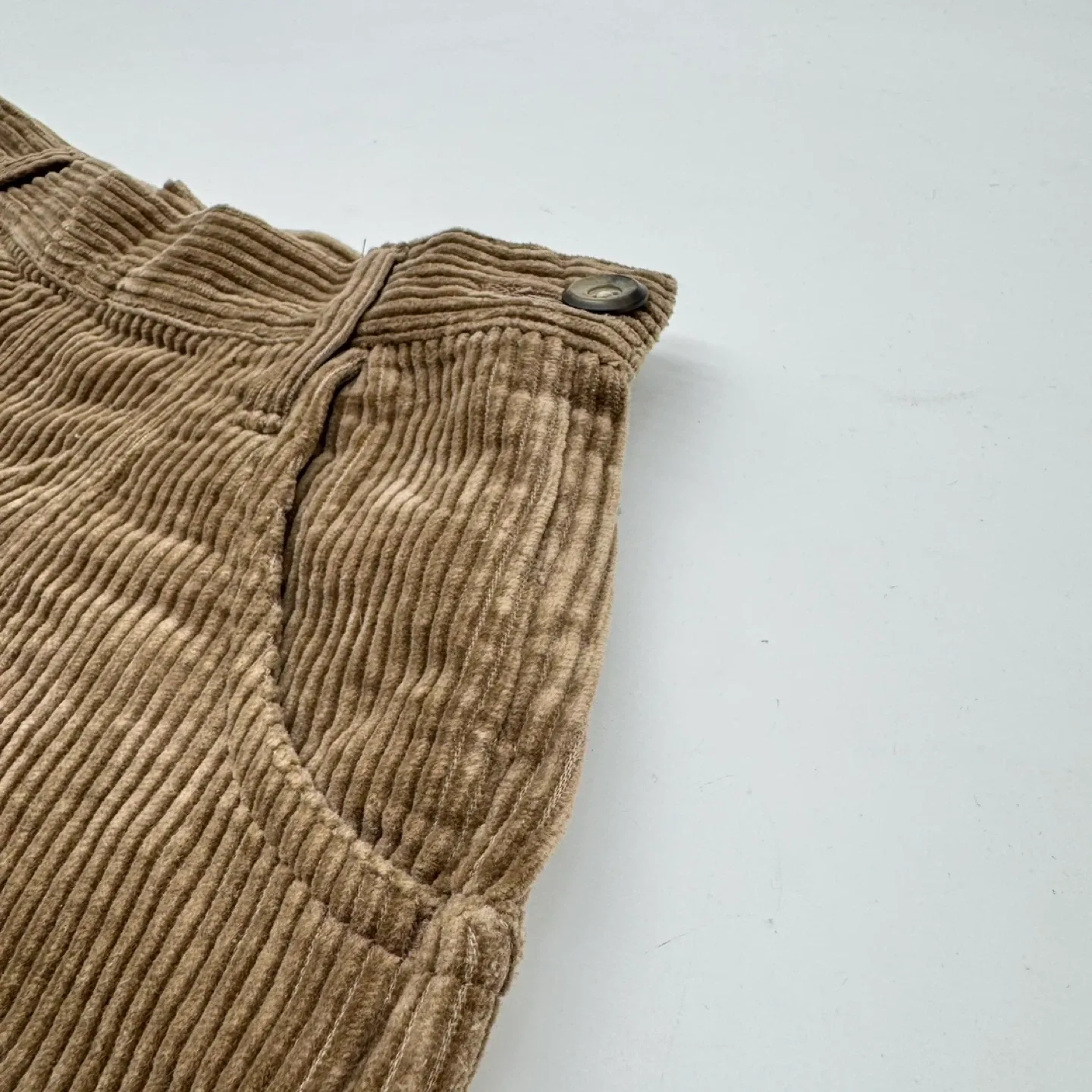 Vintage Esprit Corduroy Shorts Women'sSize US 2 Tan New Without image indicator(4)