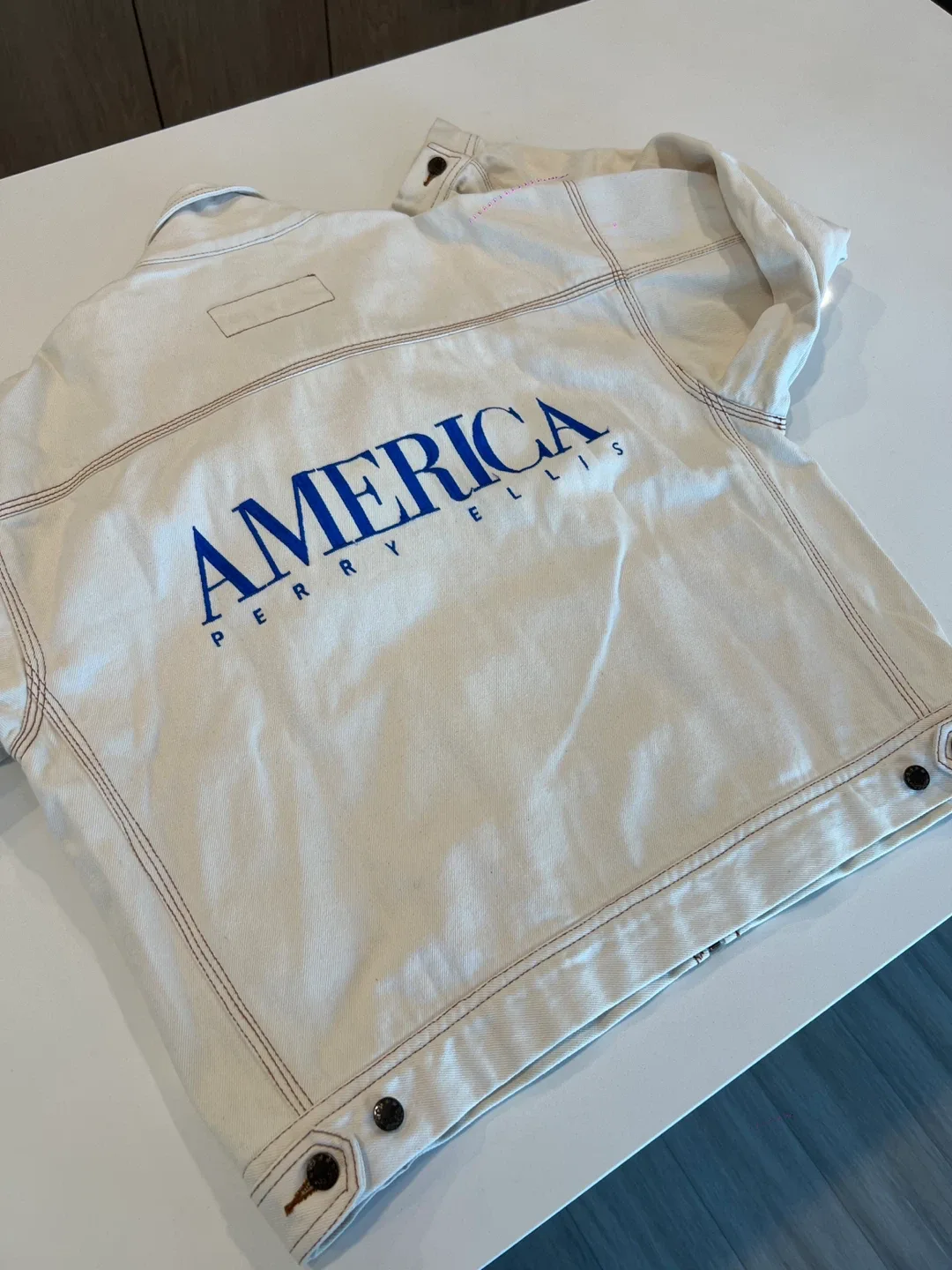 Perry Ellis America Denim Jacket - Size M thumbnail