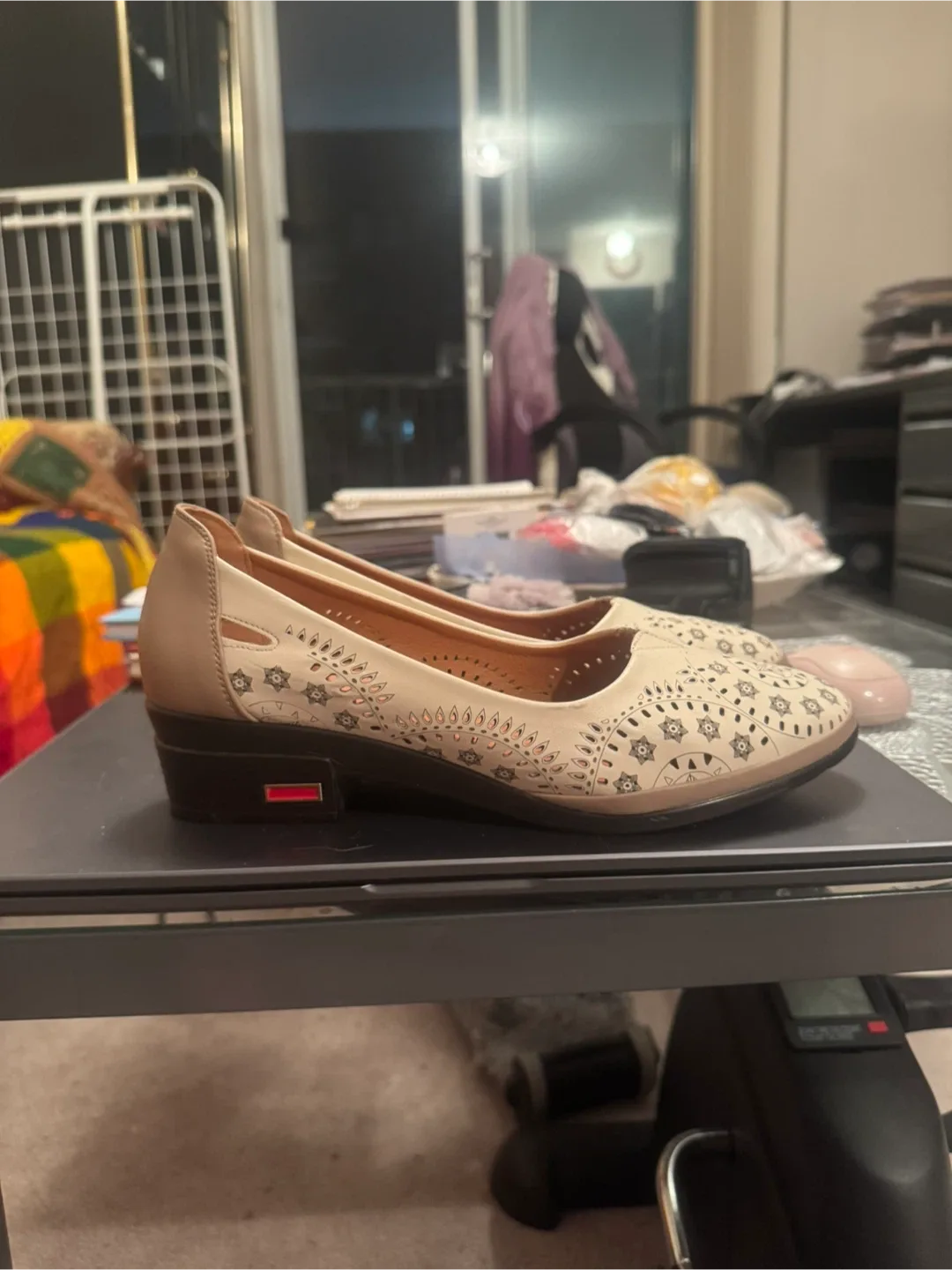Sandqway Beige Leather Flats - Size 40 EU or 8.5 to 9 US image indicator(3)