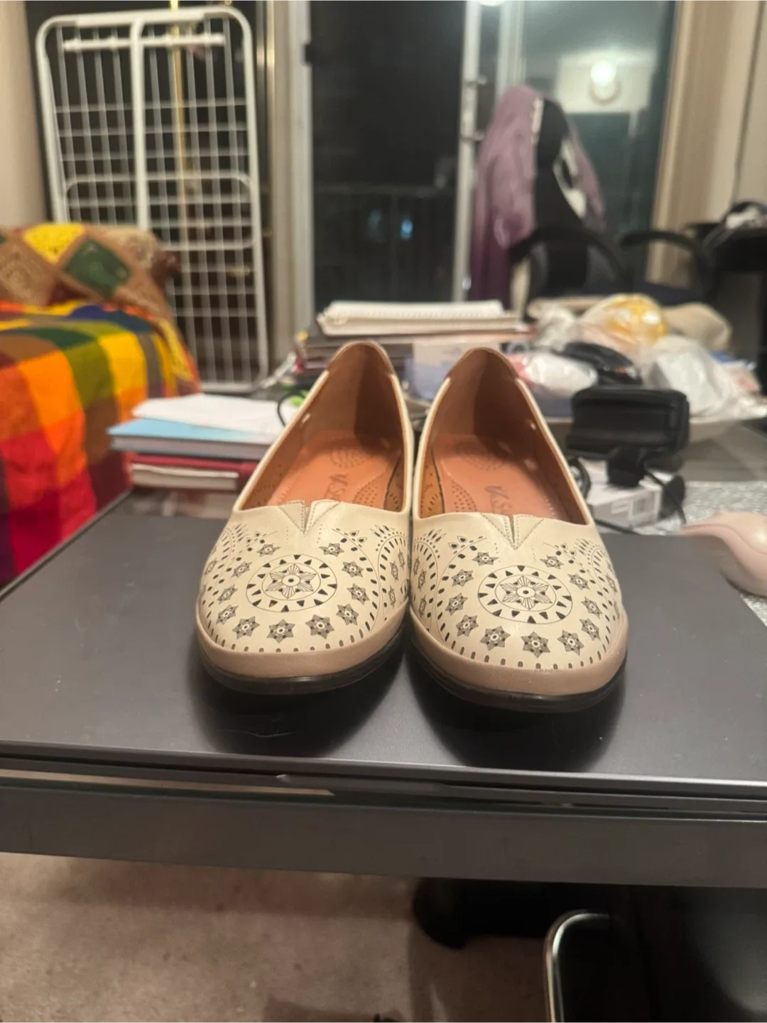 Sandqway Beige Leather Flats - Size 40 EU or 8.5 to 9 US image indicator(2)