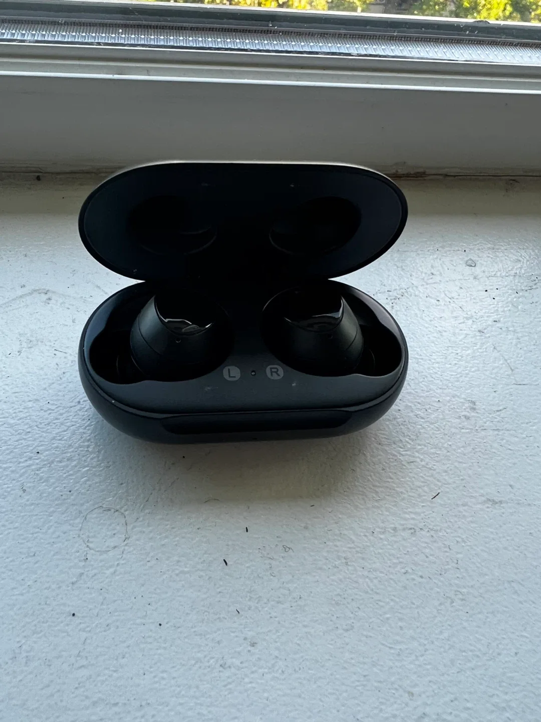 Samsung Galaxy Buds+ Black image indicator(2)