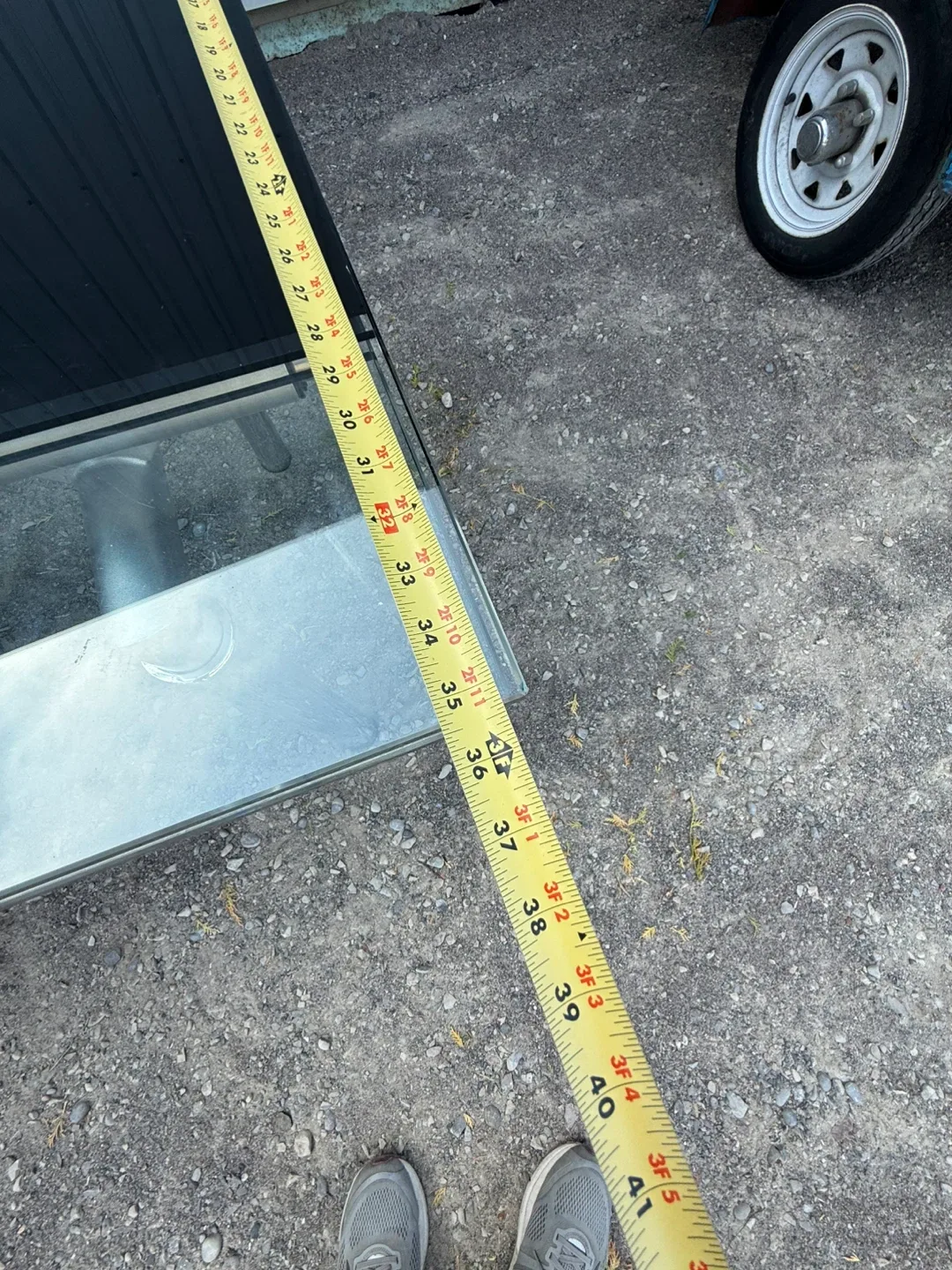 Structube Glass Dining extendable Table image indicator(7)