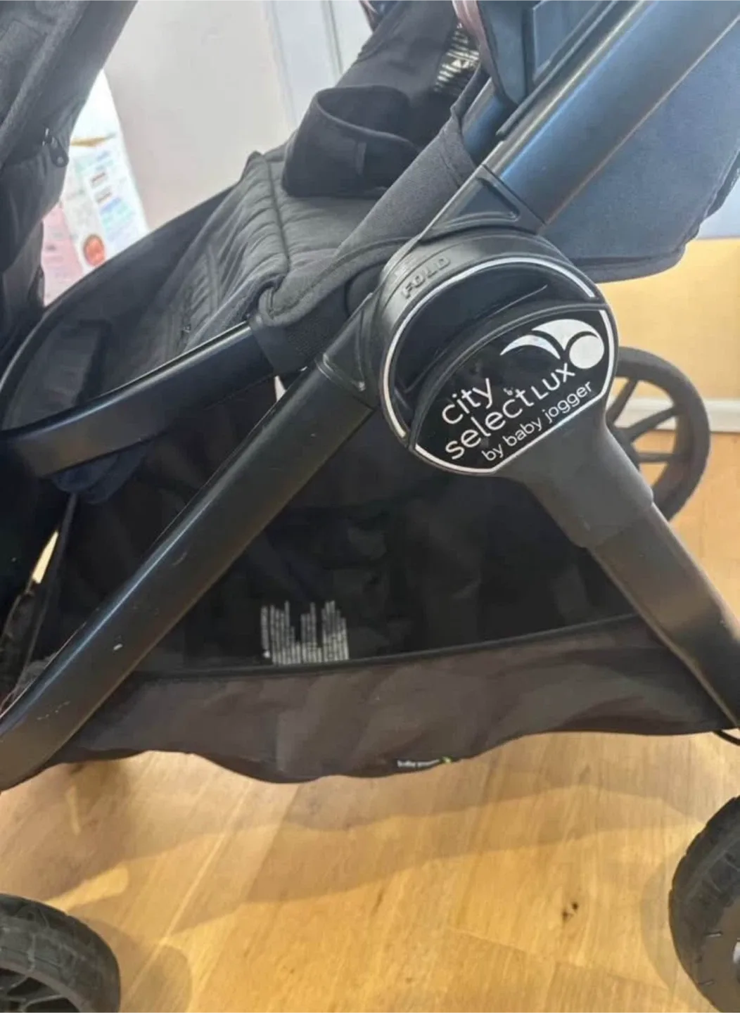 City Select LUX by Baby Jogger-with adaptor for GRACO car seat image indicator(3)