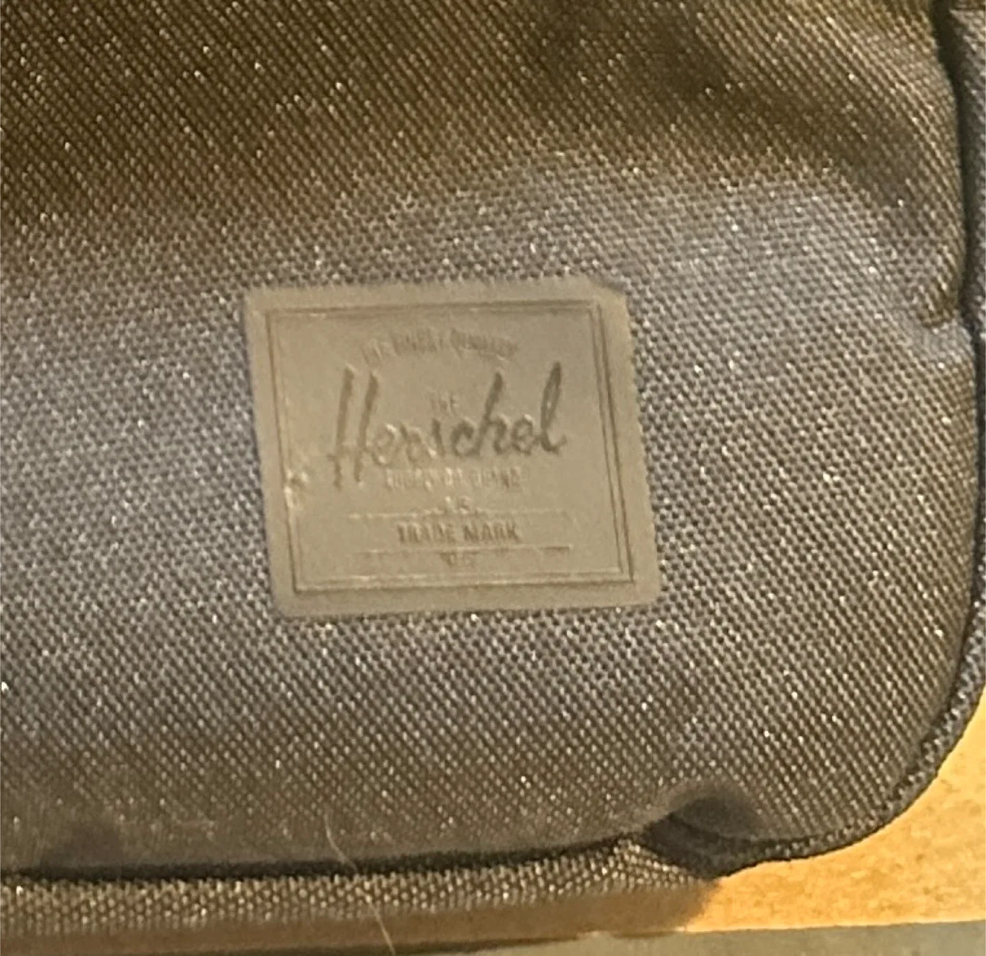 Herschel Form Totepack