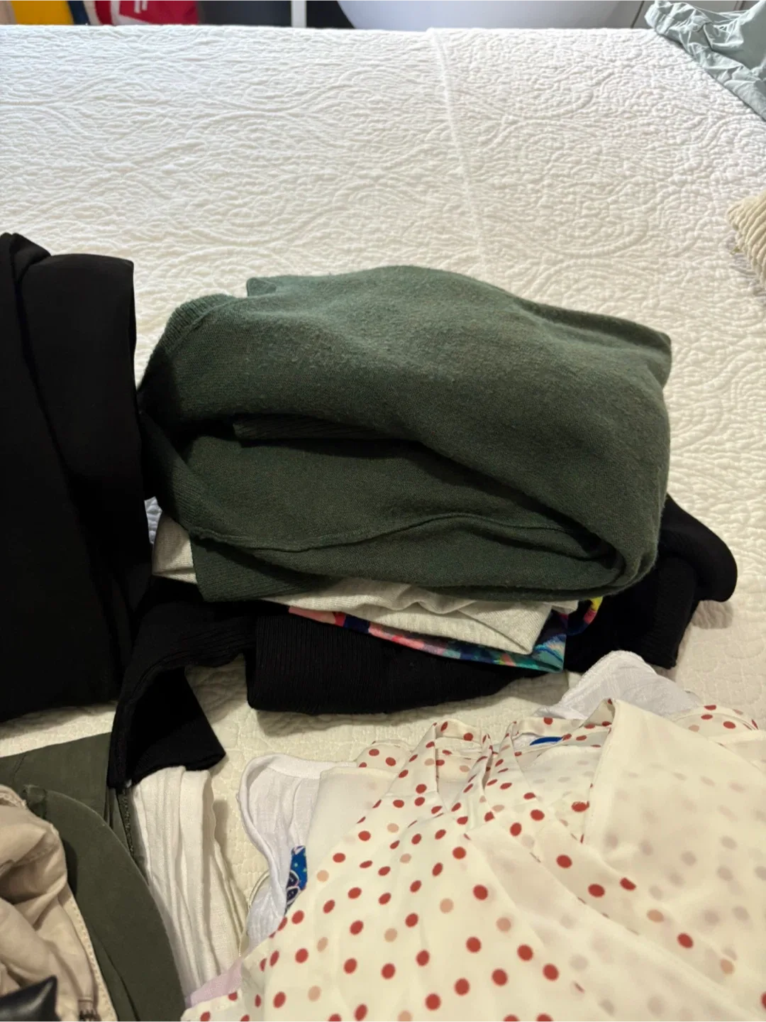 Mixed Clothing Lot - Jeans, Tops, Shoes image indicator(7)