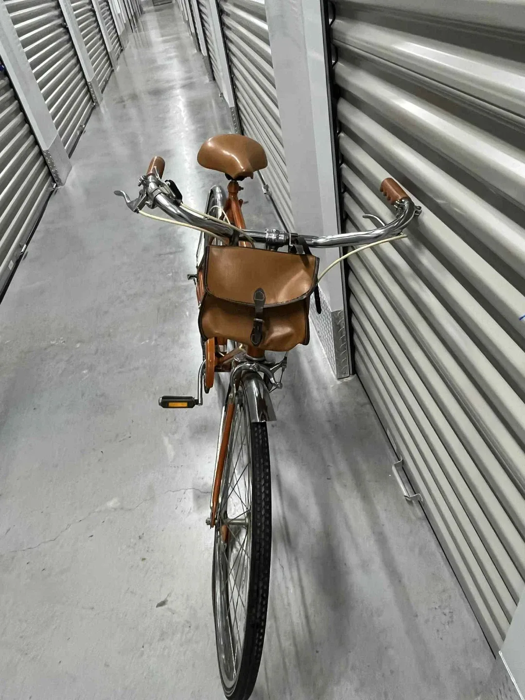 Vintage AMF Caravan Bicycle - Classic Cruiser image indicator(4)