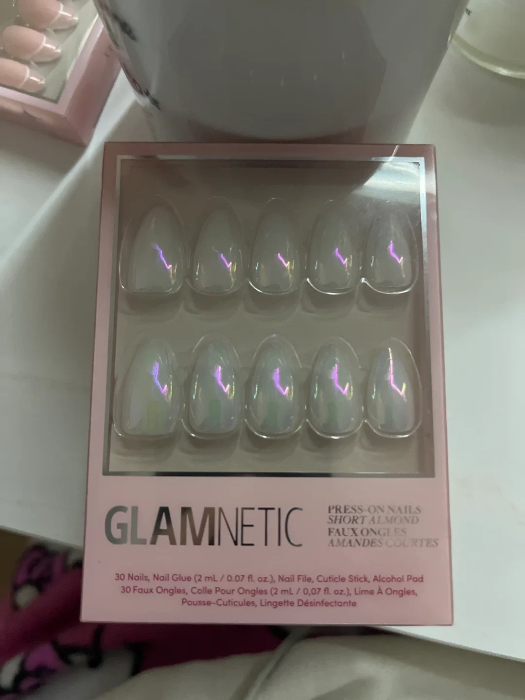 Glamnetic Press-On Nails - Short Almond image indicator(3)