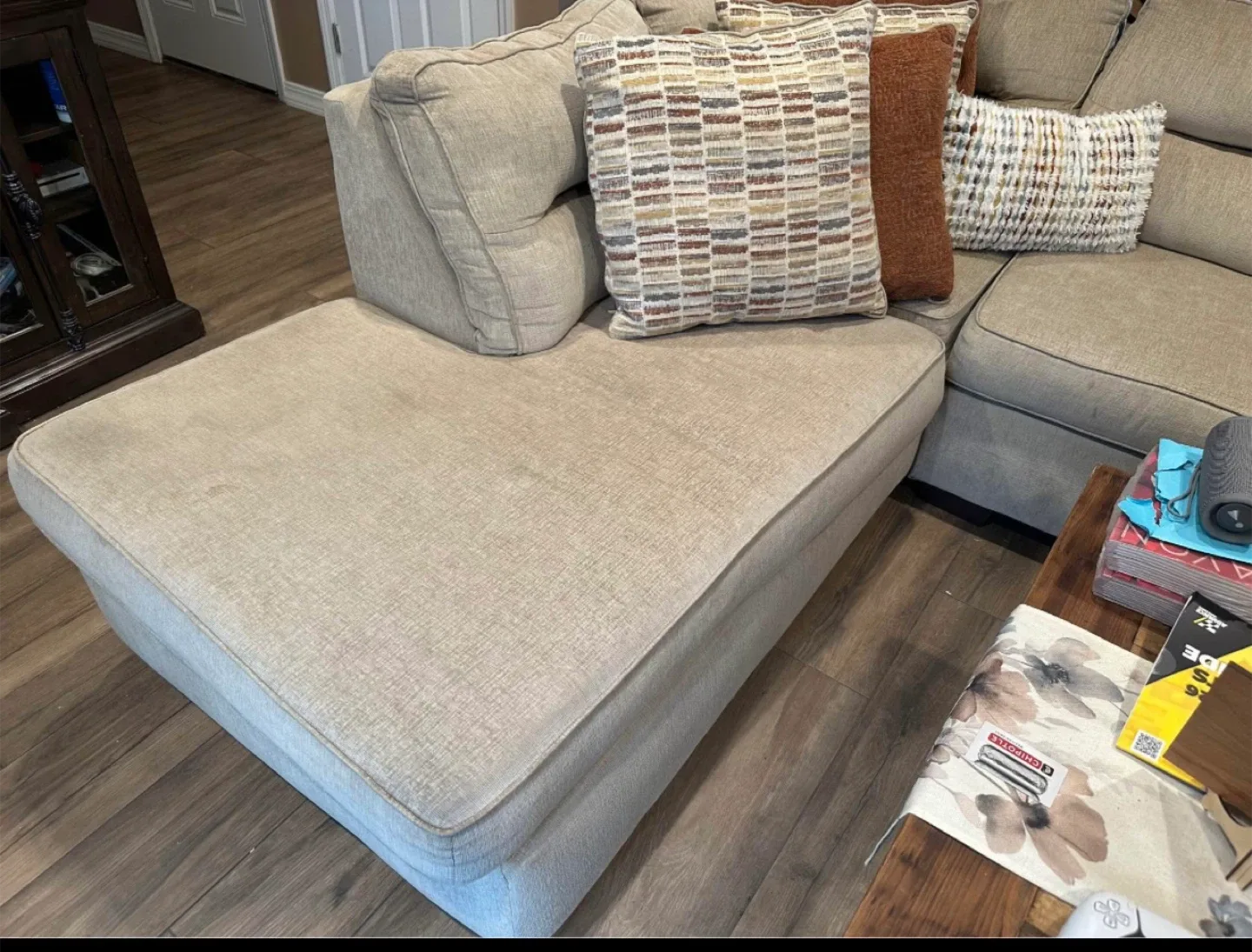 Beige Sectional Sofa with Pillows image indicator(2)