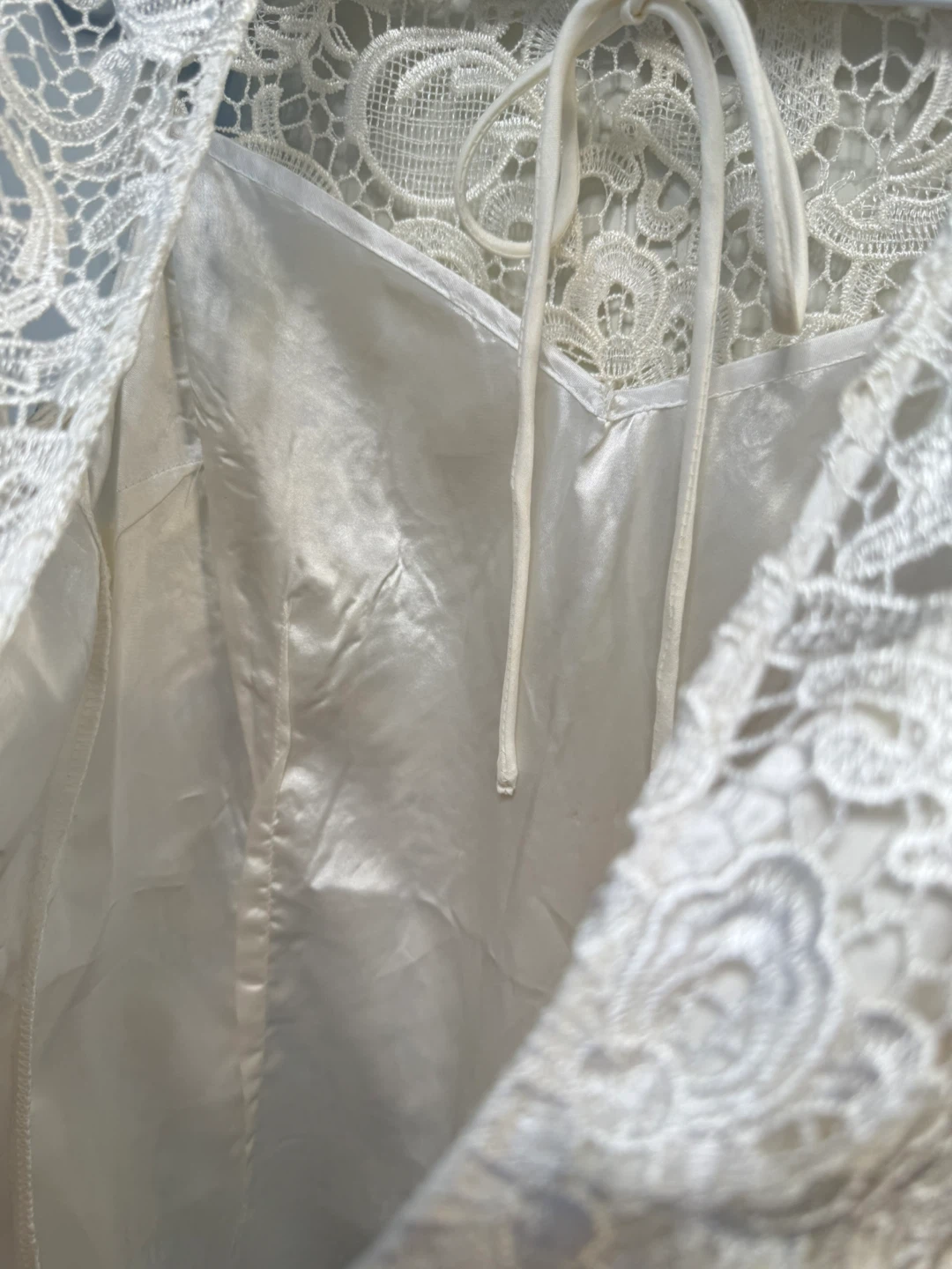 Lipsy London White Lace look Dress - photo 4