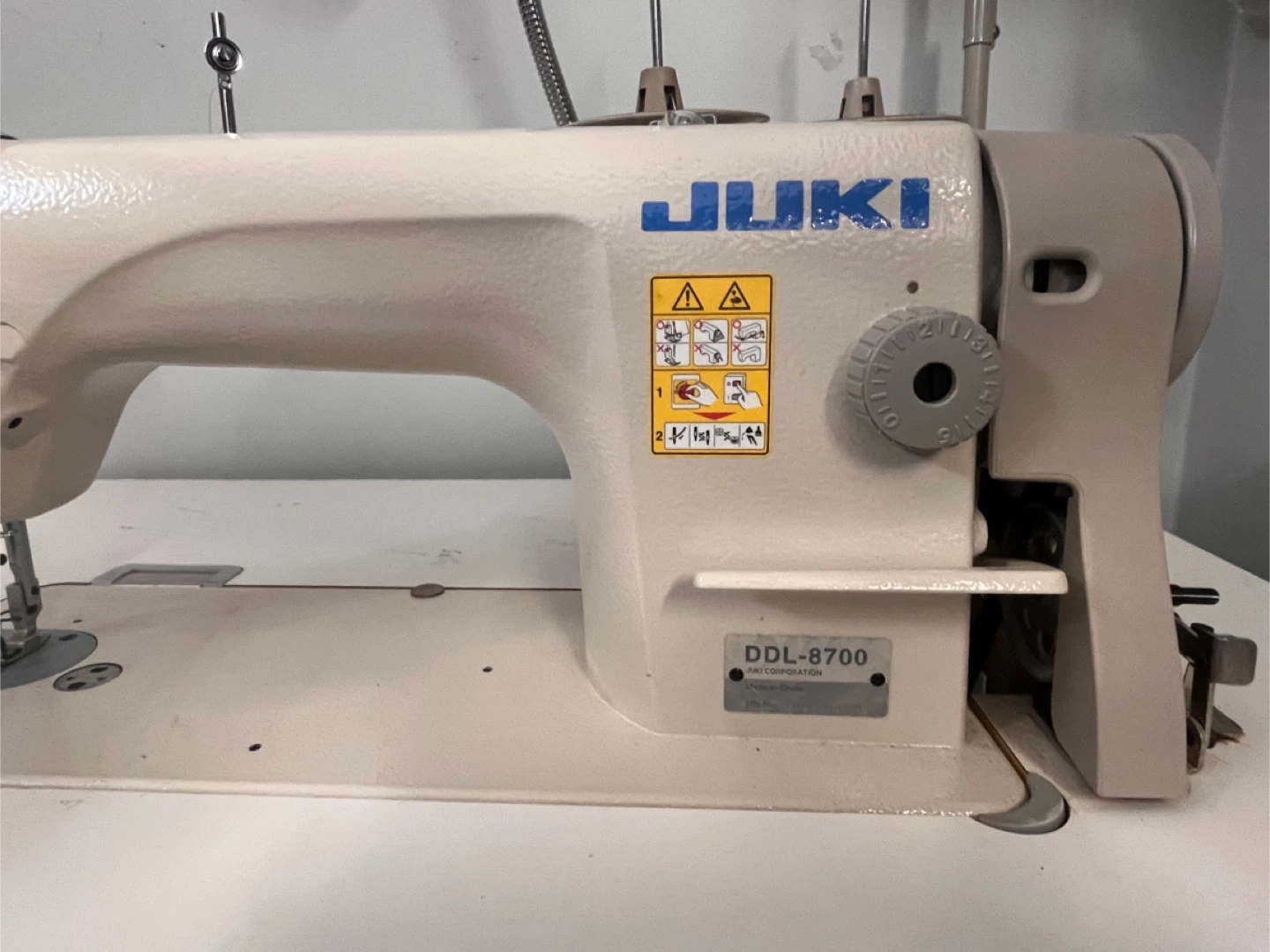 JUKI DDL-8700 Industrial Sewing Machine - photo 3