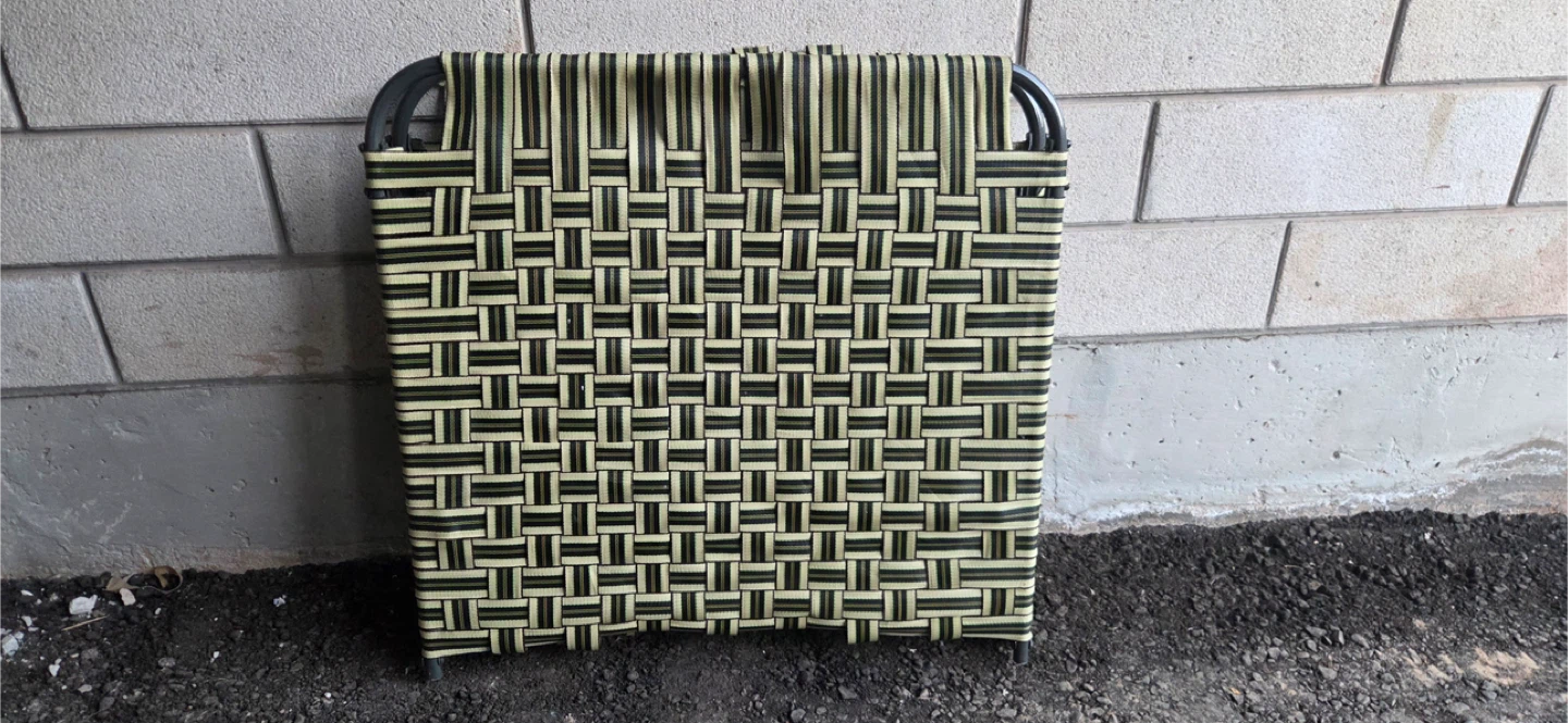 Folding Woven bed - Lightweight & Portable - photo 2