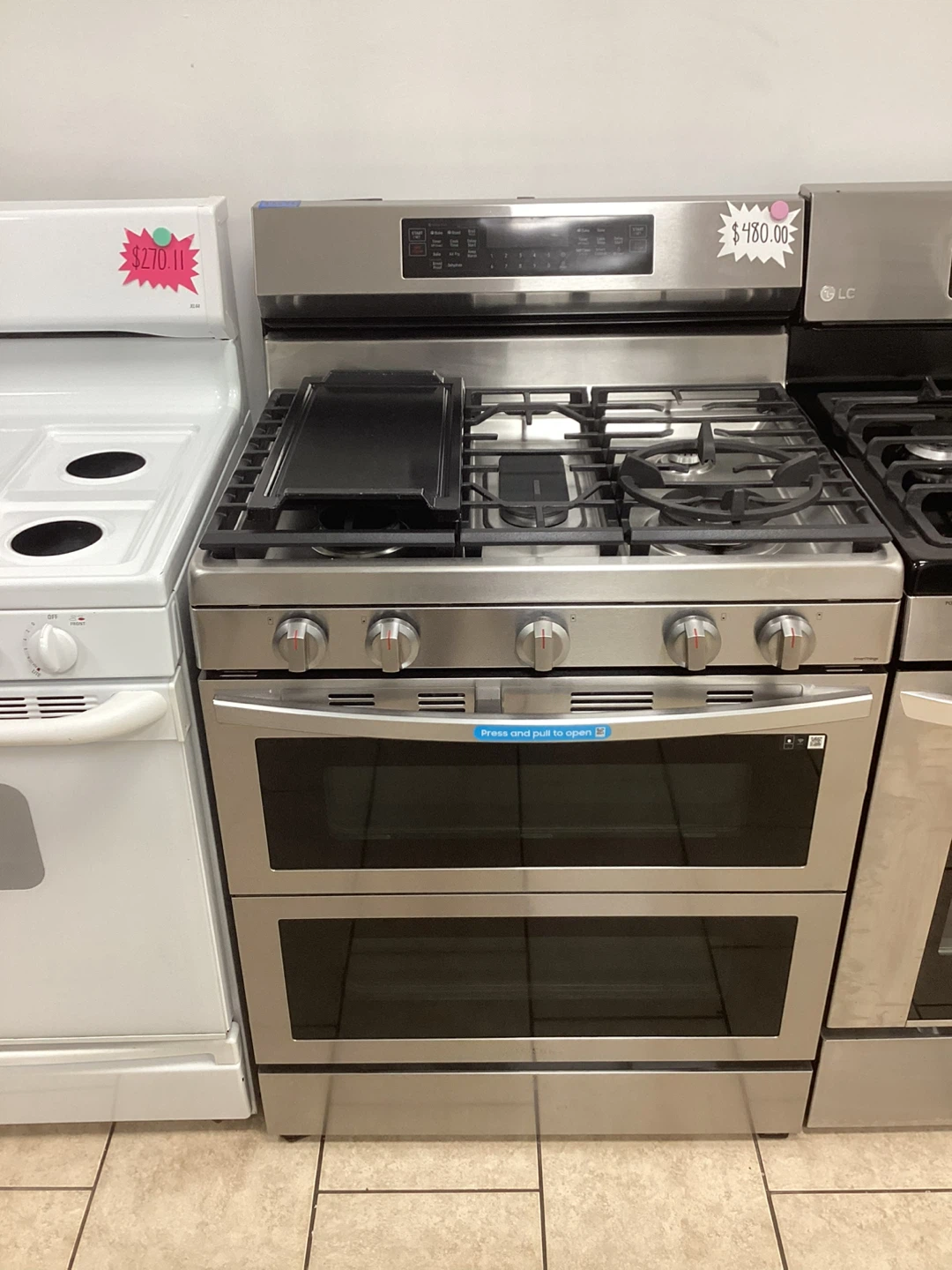 Samsung Stainless Steel Gas Range - photo 2