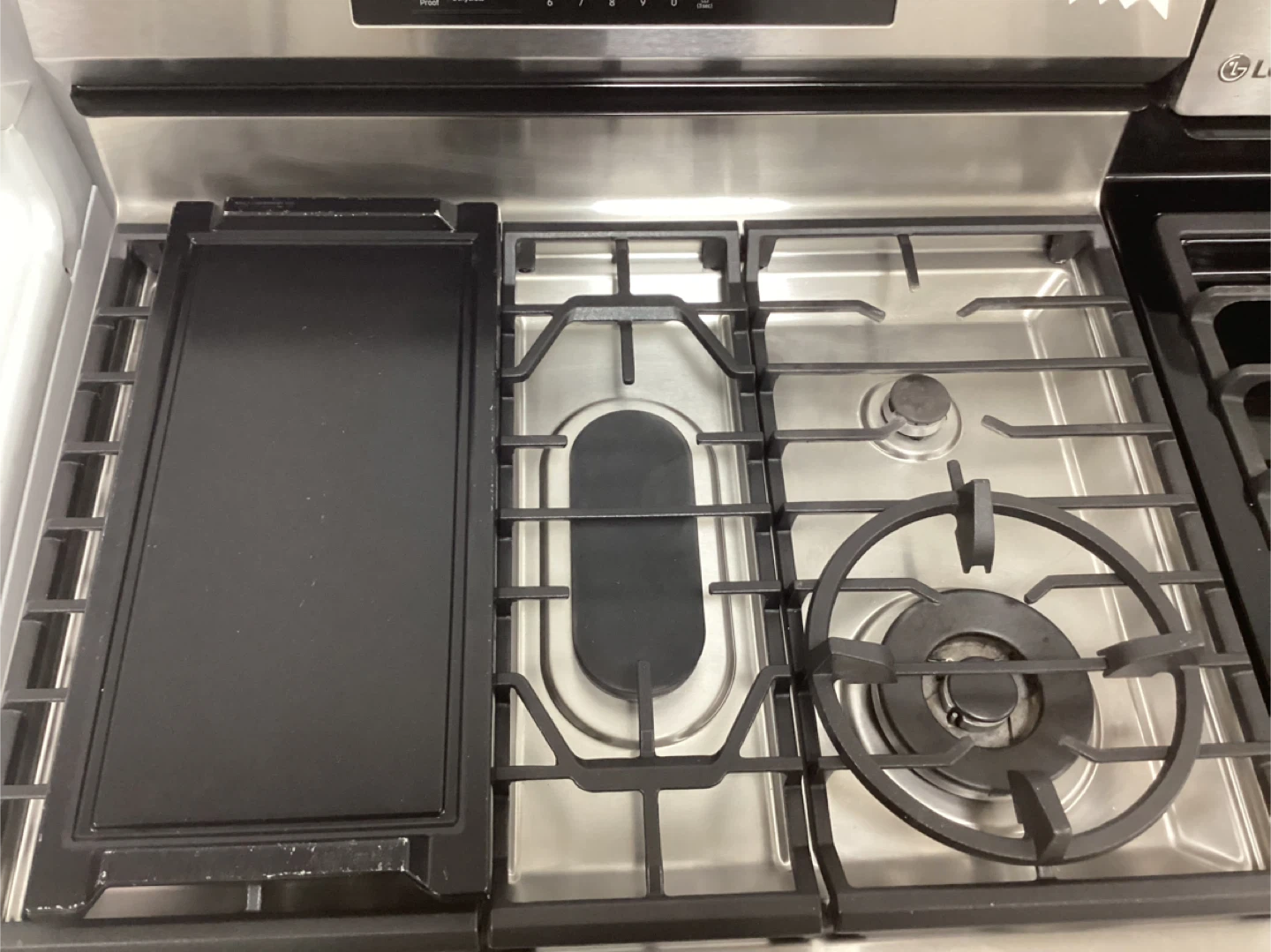 Samsung Stainless Steel Gas Range - photo 3