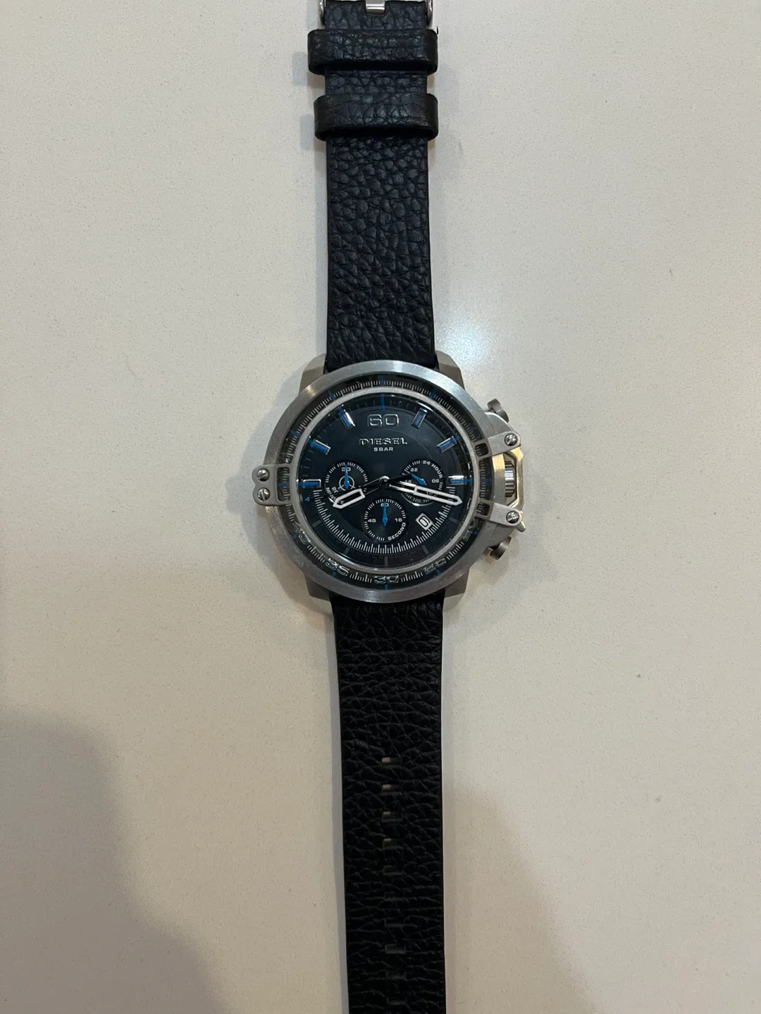 Diesel 5 Bar Black Leather Watch image indicator(4)