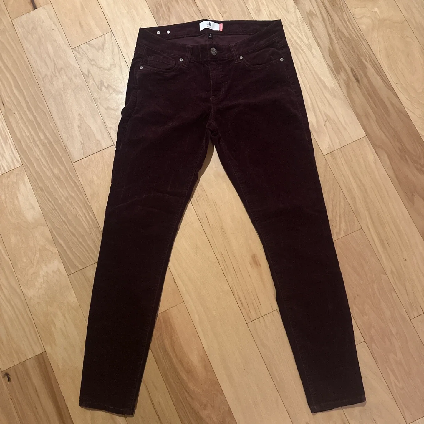 Cabi Jeans Size 8 Burgundy Corduroy image indicator(2)
