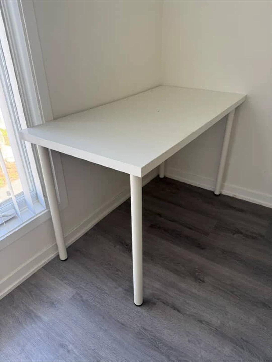White Desk