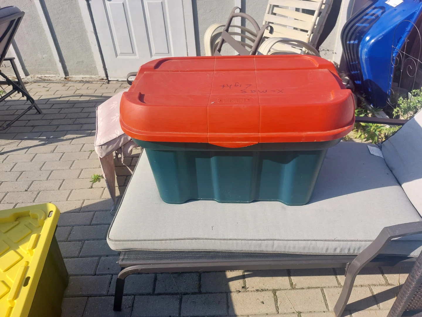 Get Sorted 112L Hinged Storage Tote