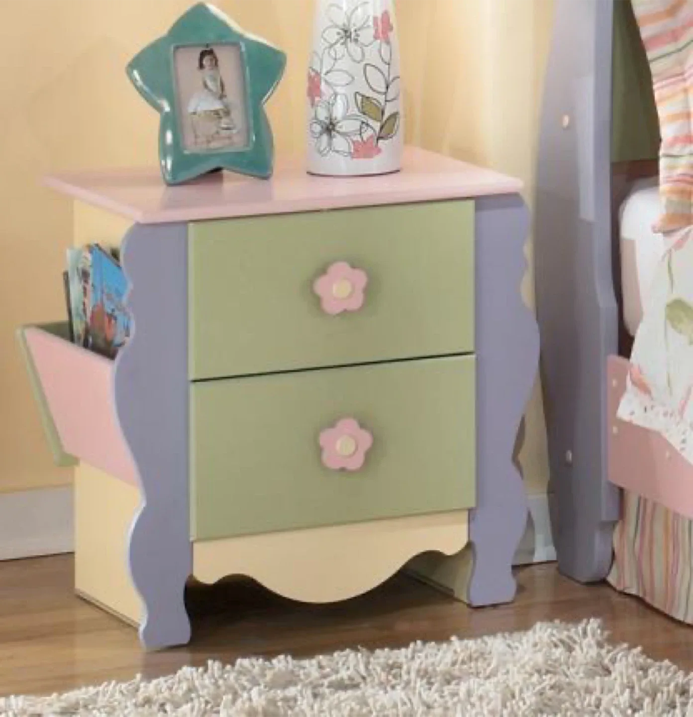 Kids Flower Bedroom Set image indicator(3)