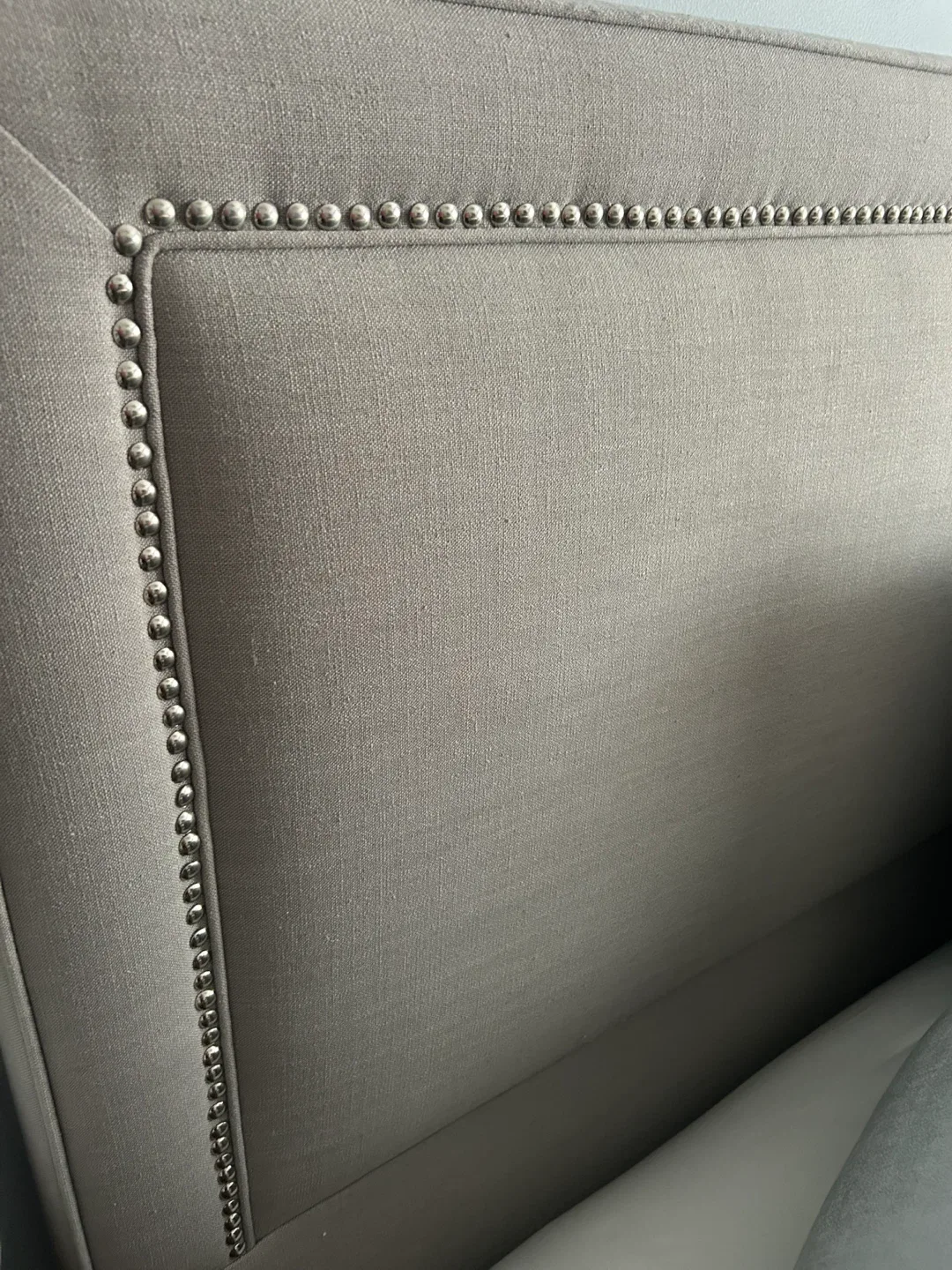 King size bed frame image indicator(5)