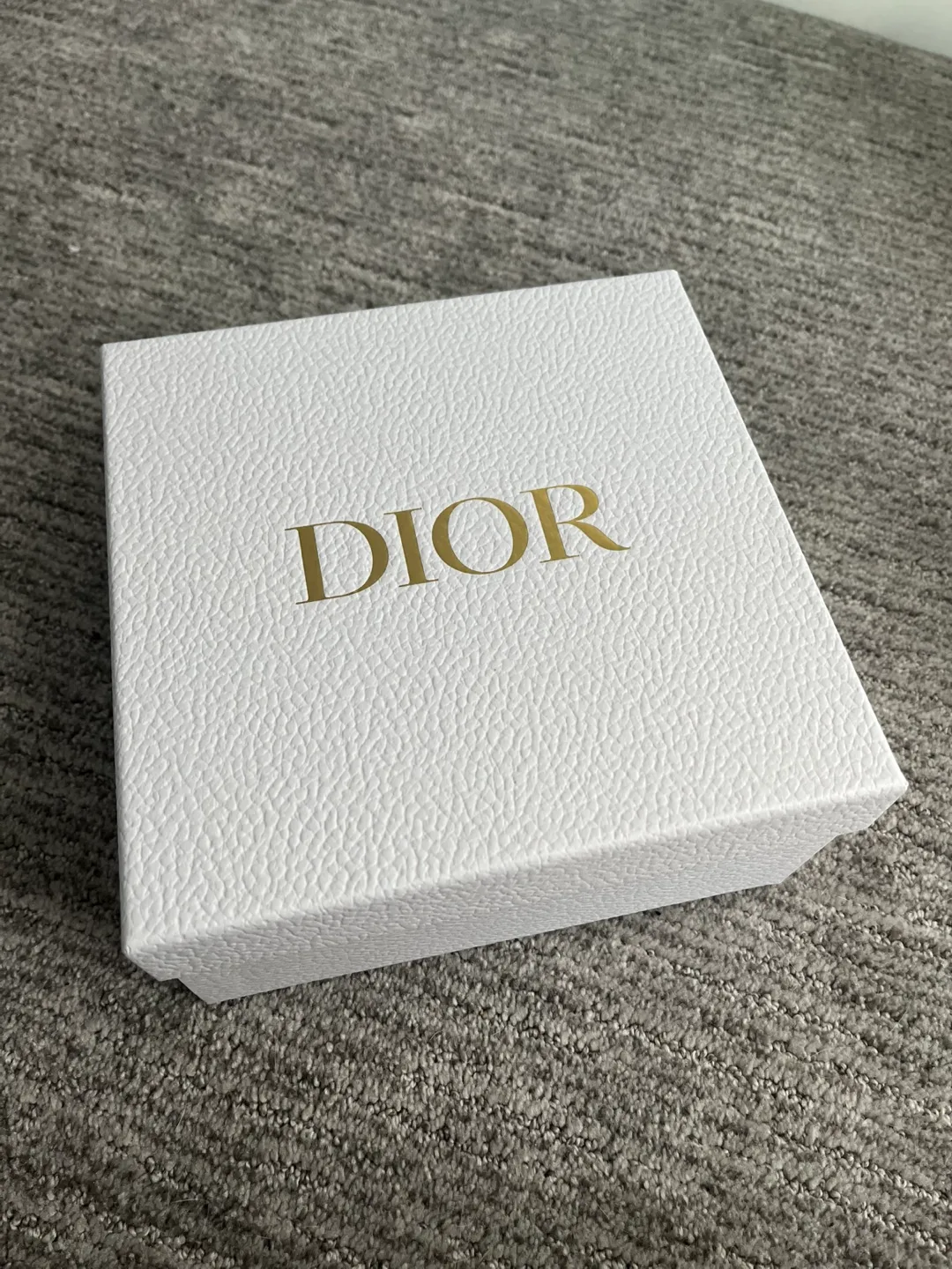 Dior Paper Box (empty) image indicator(2)