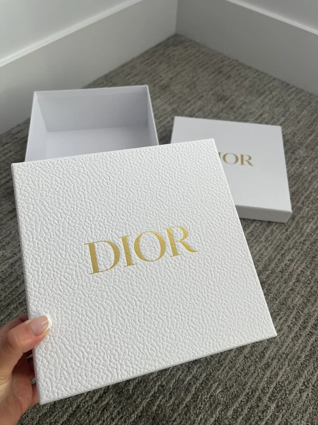 Dior Paper Box (empty) image indicator(5)