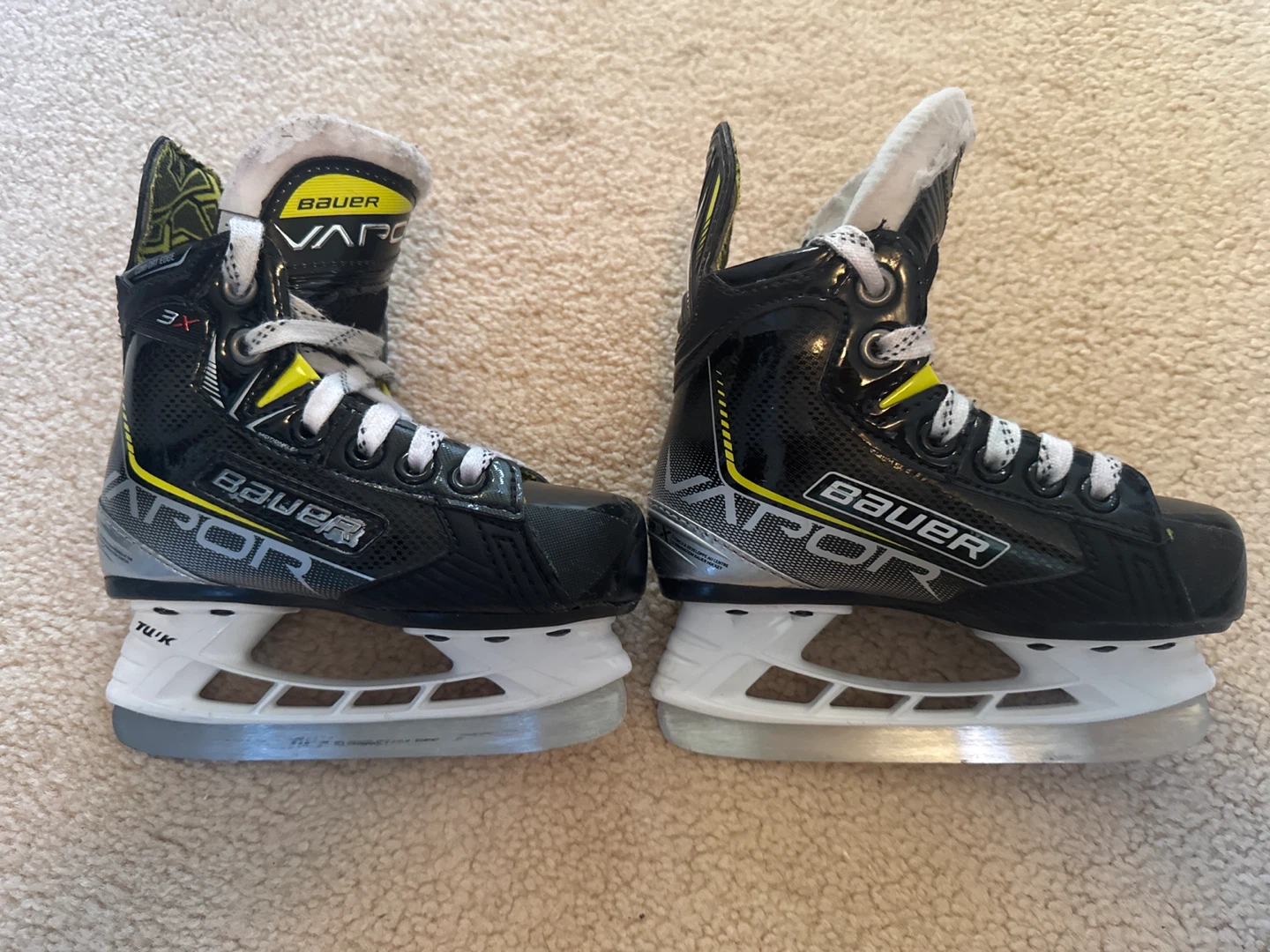 Bauer Vapor 3X Ice Hockey Skates - Size Y9 For Kids - photo 2