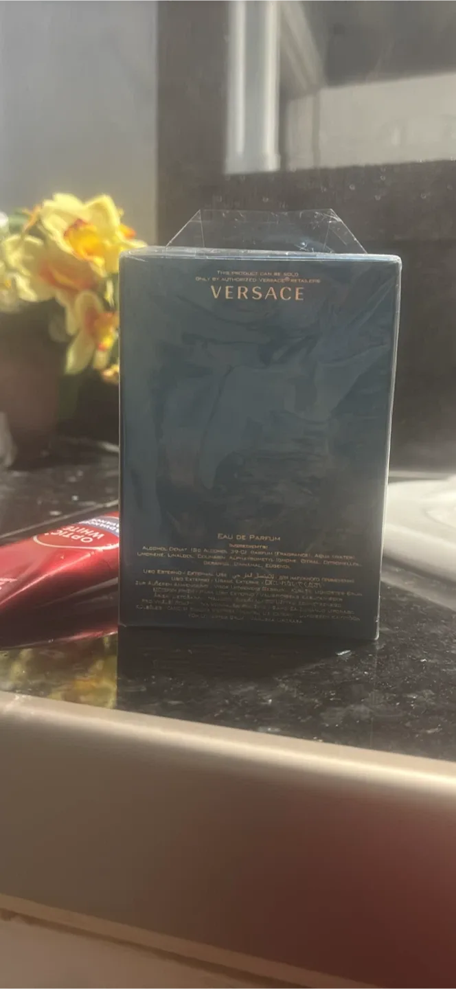 Versace Eros Eau de Parfum 100ml - New image indicator(2)
