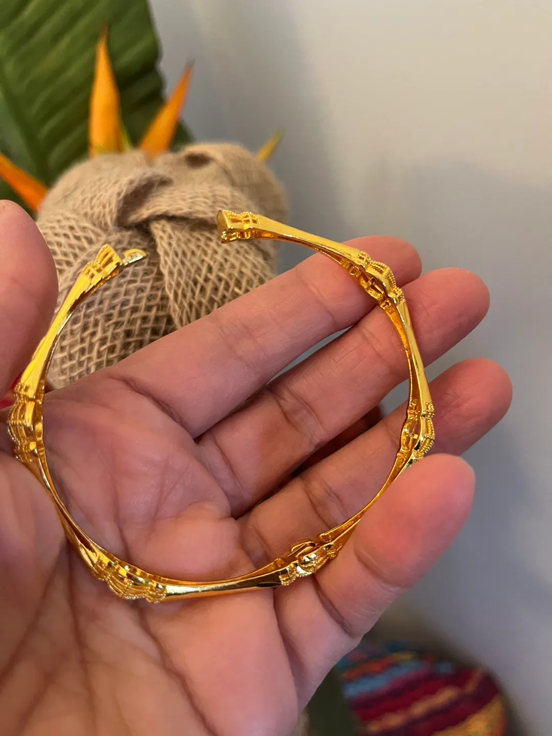 Gold plated Bangle Bracelet image indicator(2)