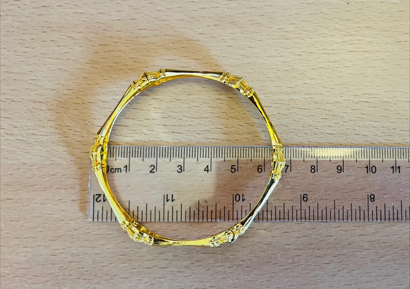 Gold plated Bangle Bracelet image indicator(4)