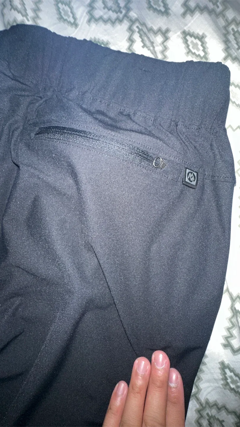 Black Athletic Pants - Size M image indicator(3)