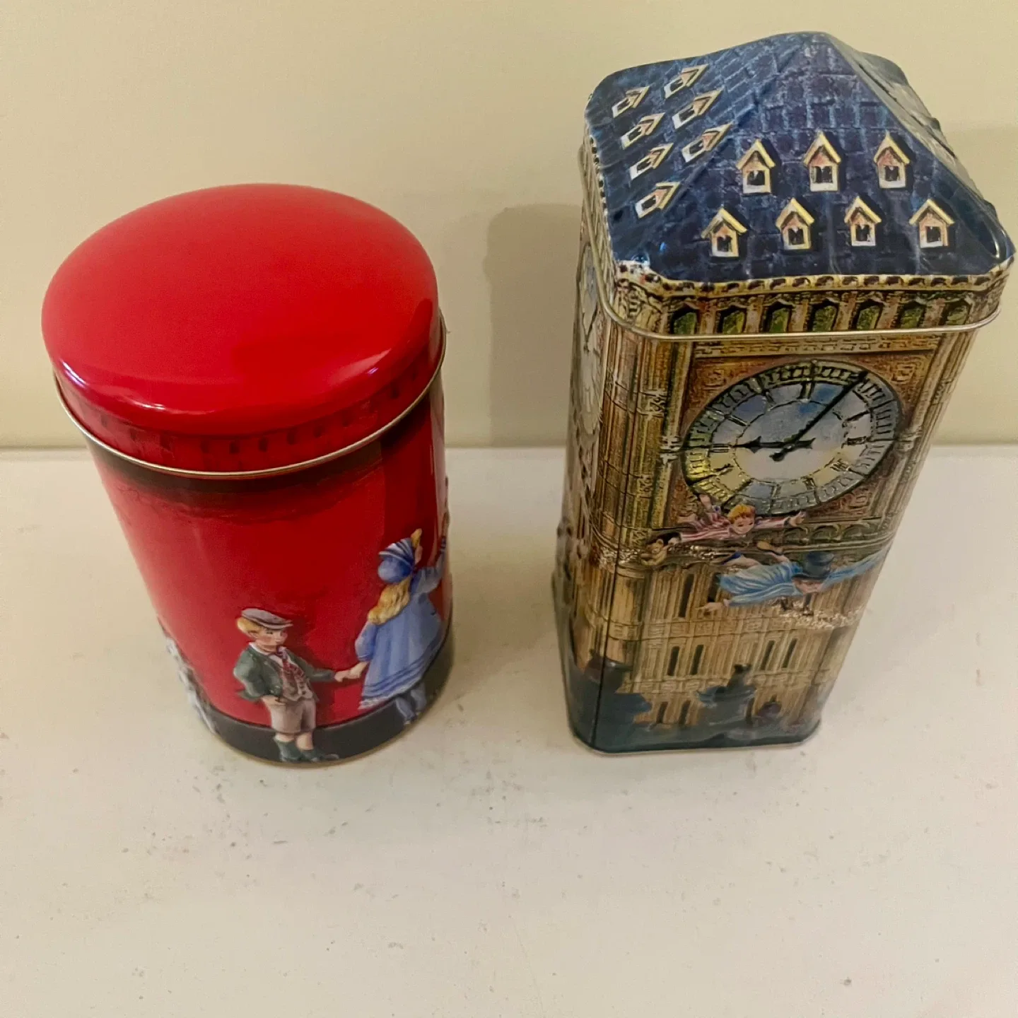 2 Churchill's Money Box Tins image indicator(3)