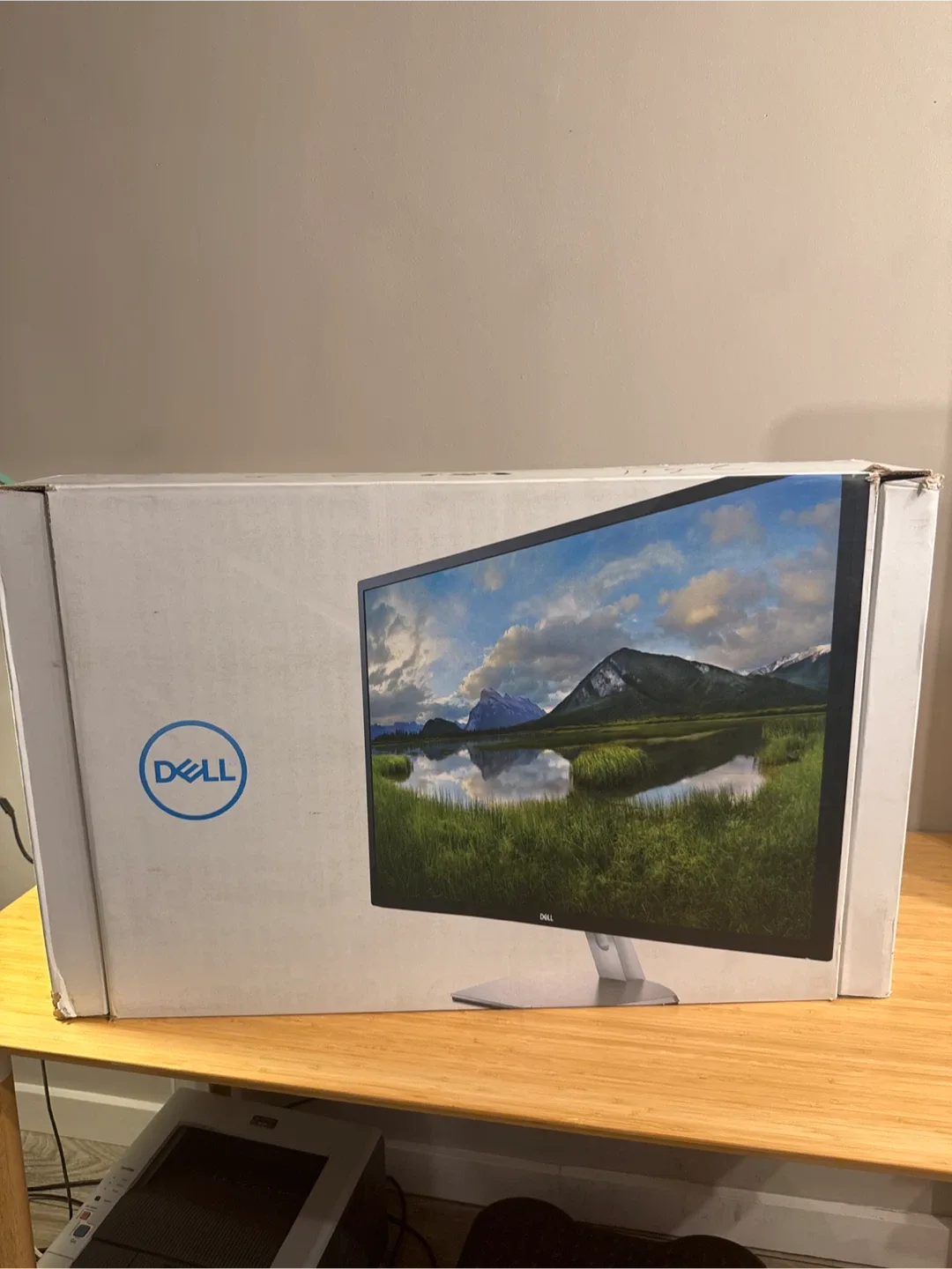 Dell S3219D 32-inch Monitor thumbnail