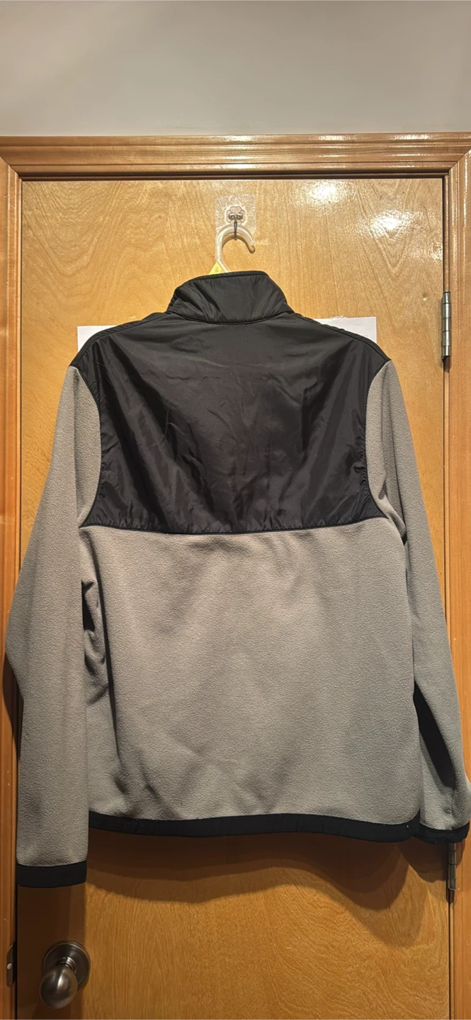 Nike Fleece Jacket - Size M - photo 3