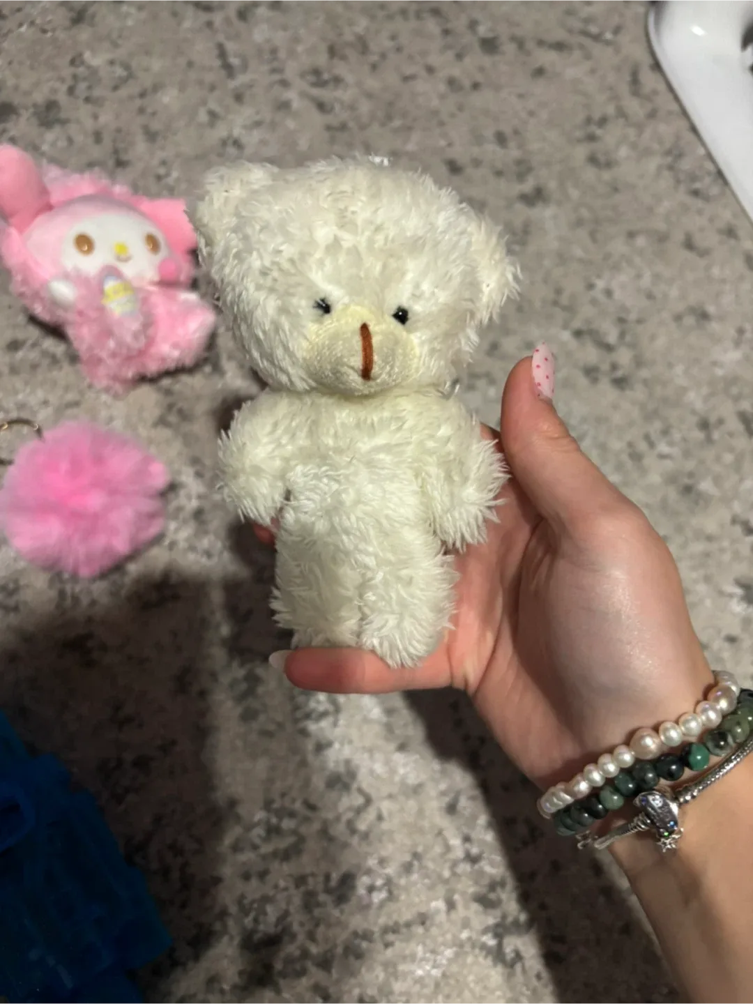 Hello Kitty & My Melody Plushies image indicator(3)