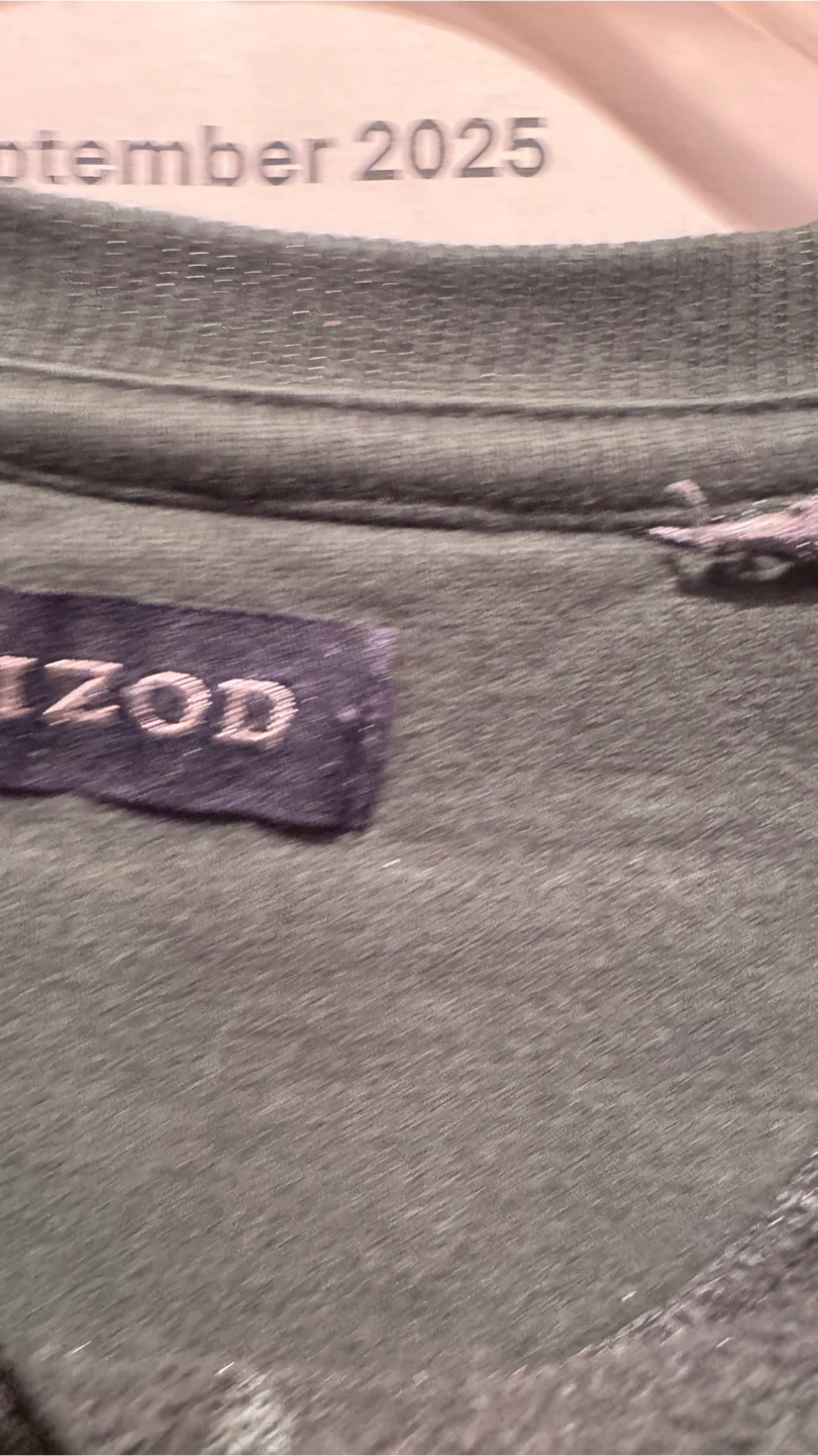 IZOD Green Crewneck Sweatshirt - photo 3