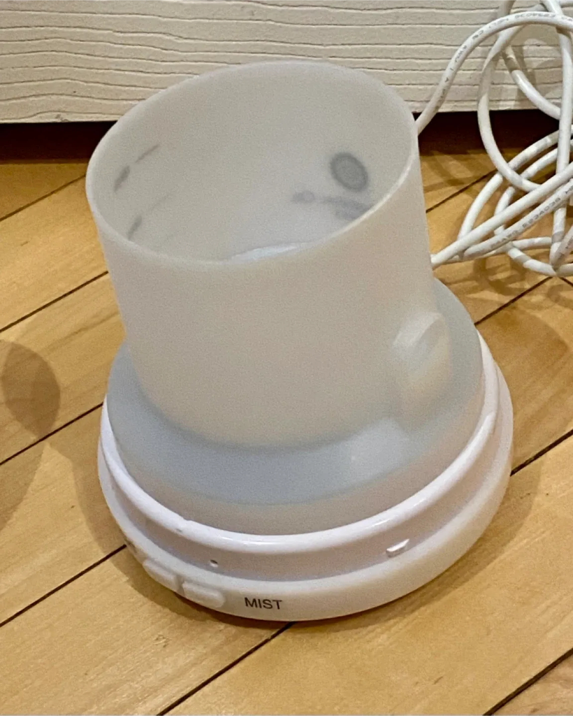 Aroma Diffuser with Charger 🧡 image indicator(3)