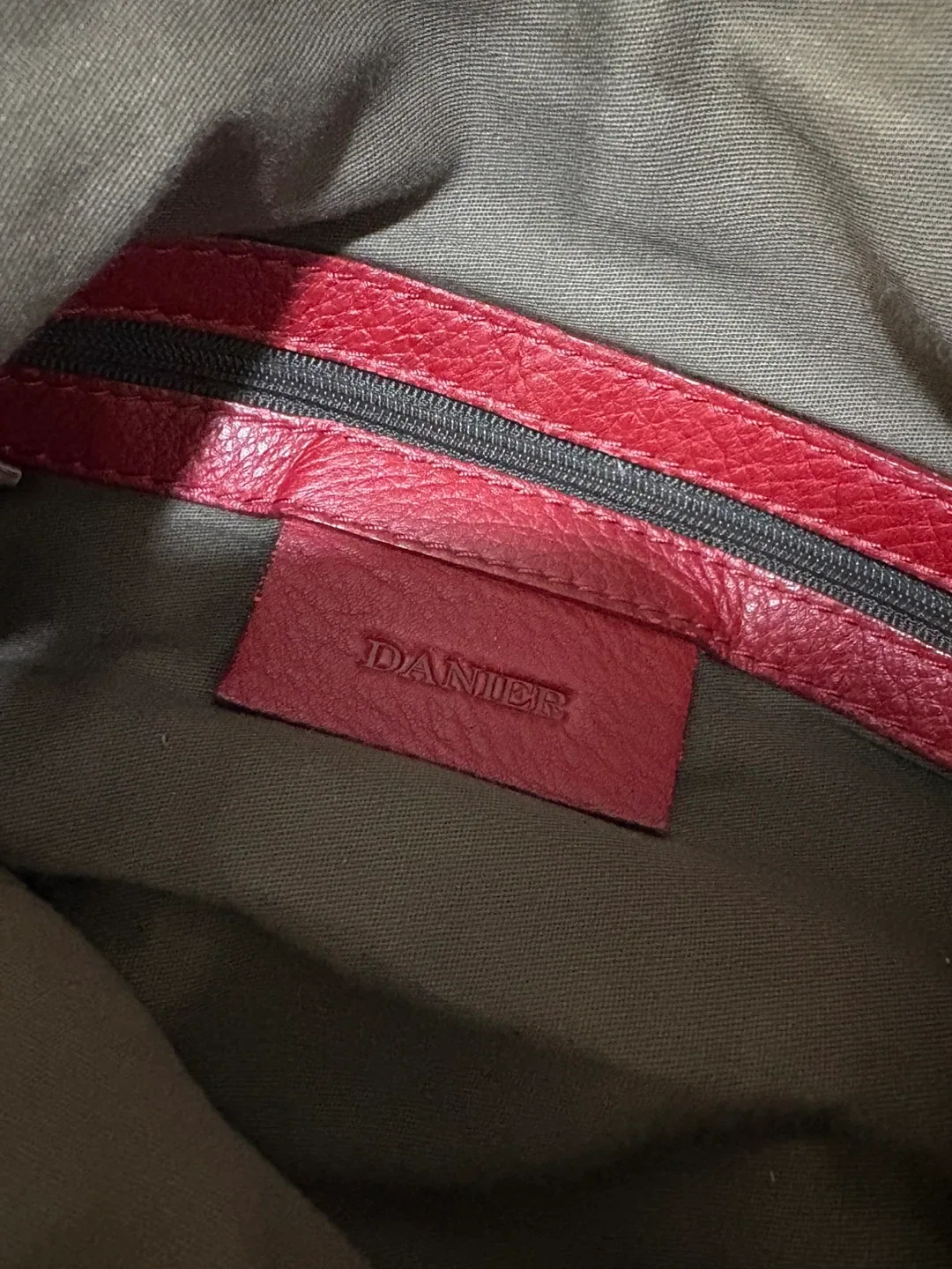 [DANIER] Red Leather Shoulder Bag image indicator(5)