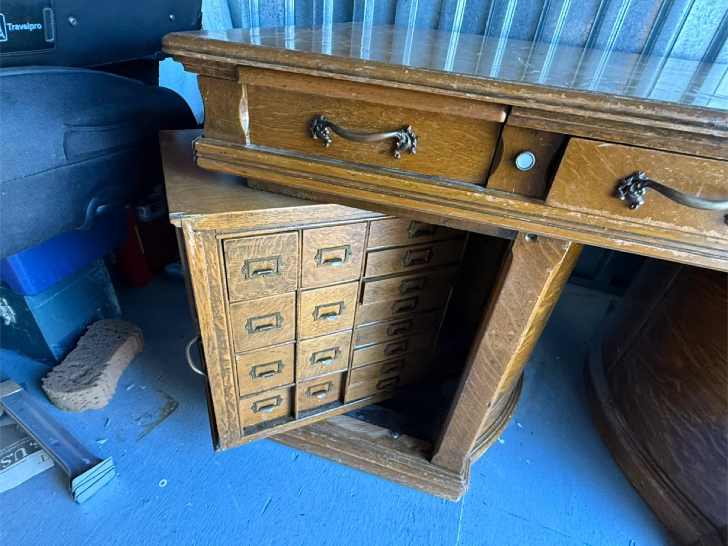 Antique Oak Desk image indicator(2)