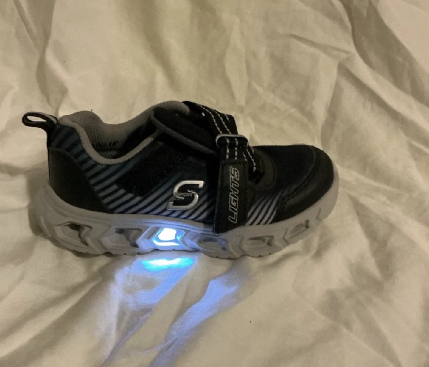 Skechers Sport Lighted Shoes - Boy's Size 10 thumbnail