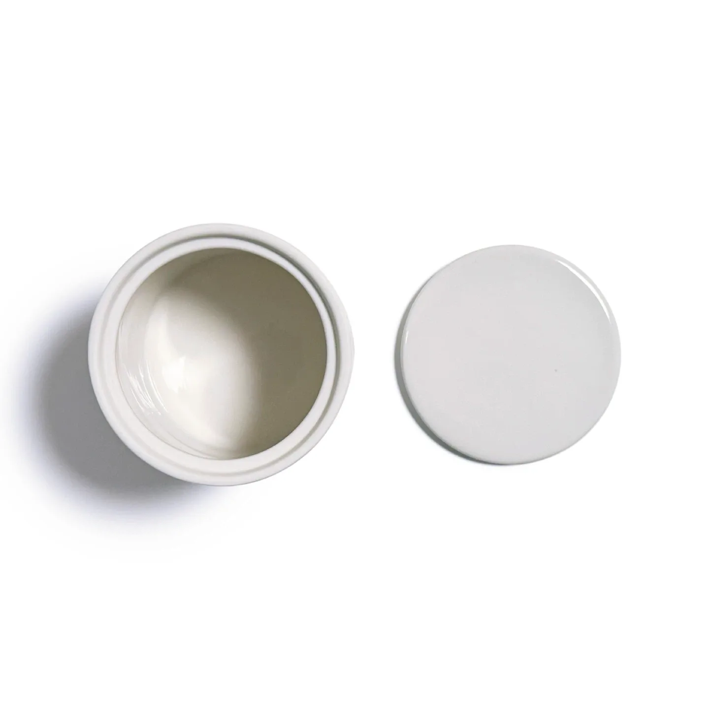 Porcelain Toiletry Jar with Lid image indicator(4)