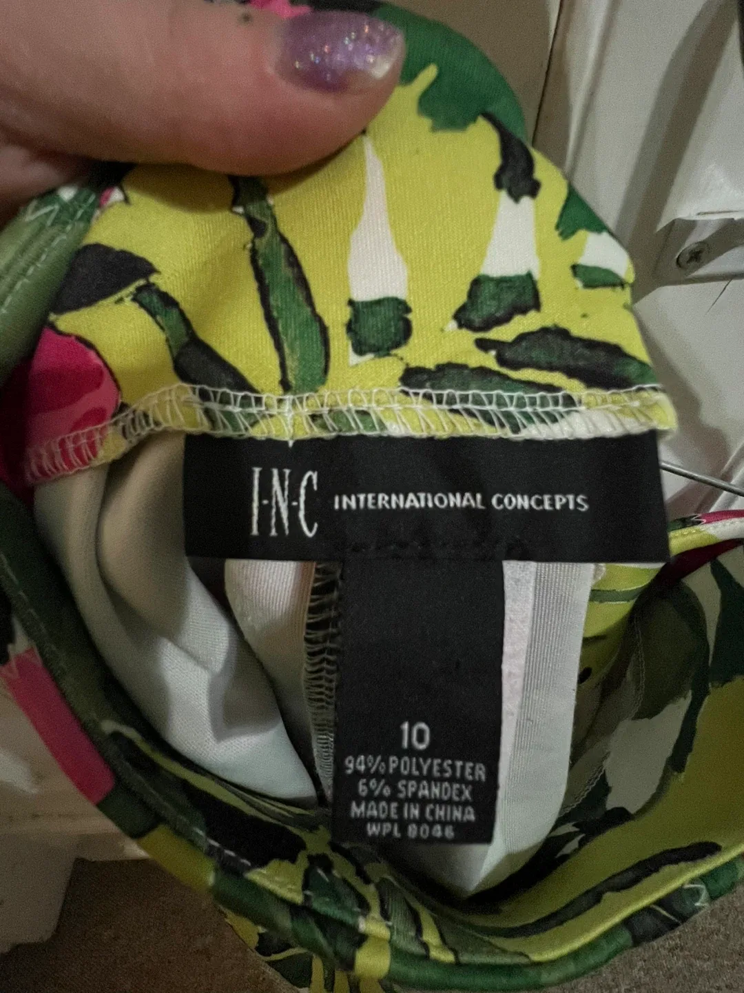 INC International Concepts Floral Skirt - Size 10 image indicator(3)