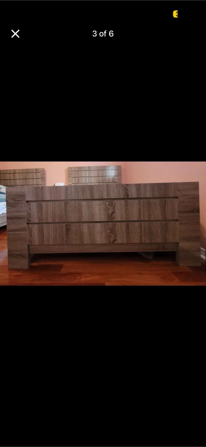 Bedroom Set - Bed, Dresser, Nightstands MATTRESS INCLUDED image indicator(3)