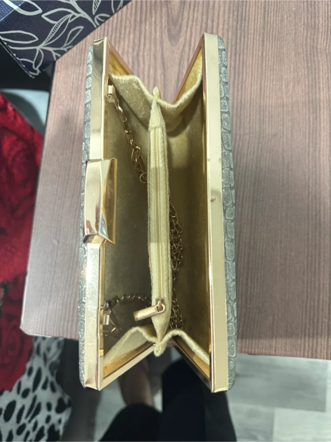 Clutch purse🧡 image indicator(2)